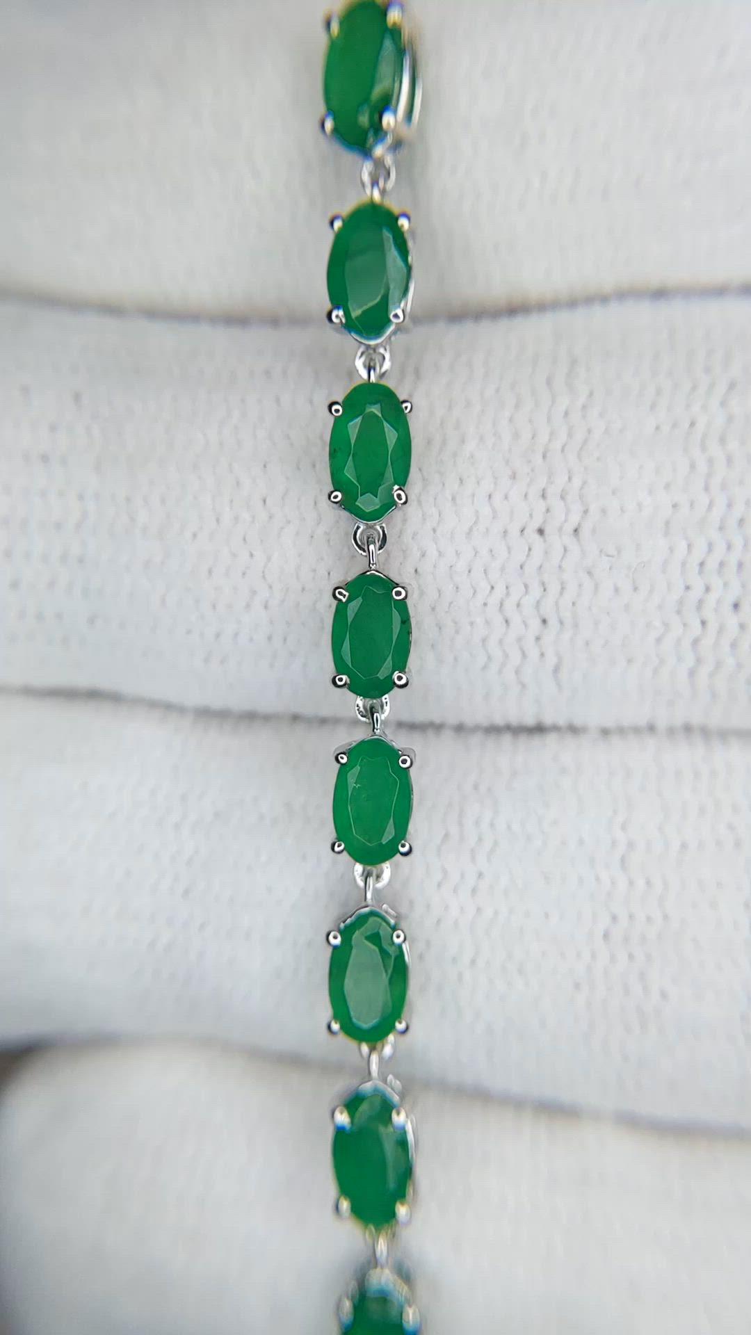 5.97 Ct.Tw.Total Carat Weight Emerald Tennis/Line Bracelet, 14K White Gold Size Video
