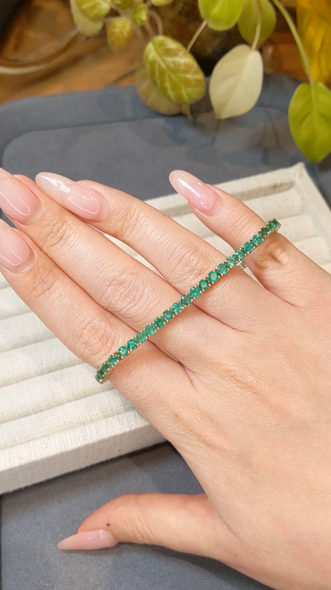 7.00 Ct.Tw.Total Carat Weight Emerald Tennis/Line Bracelet, 14K Yellow Gold Size Video