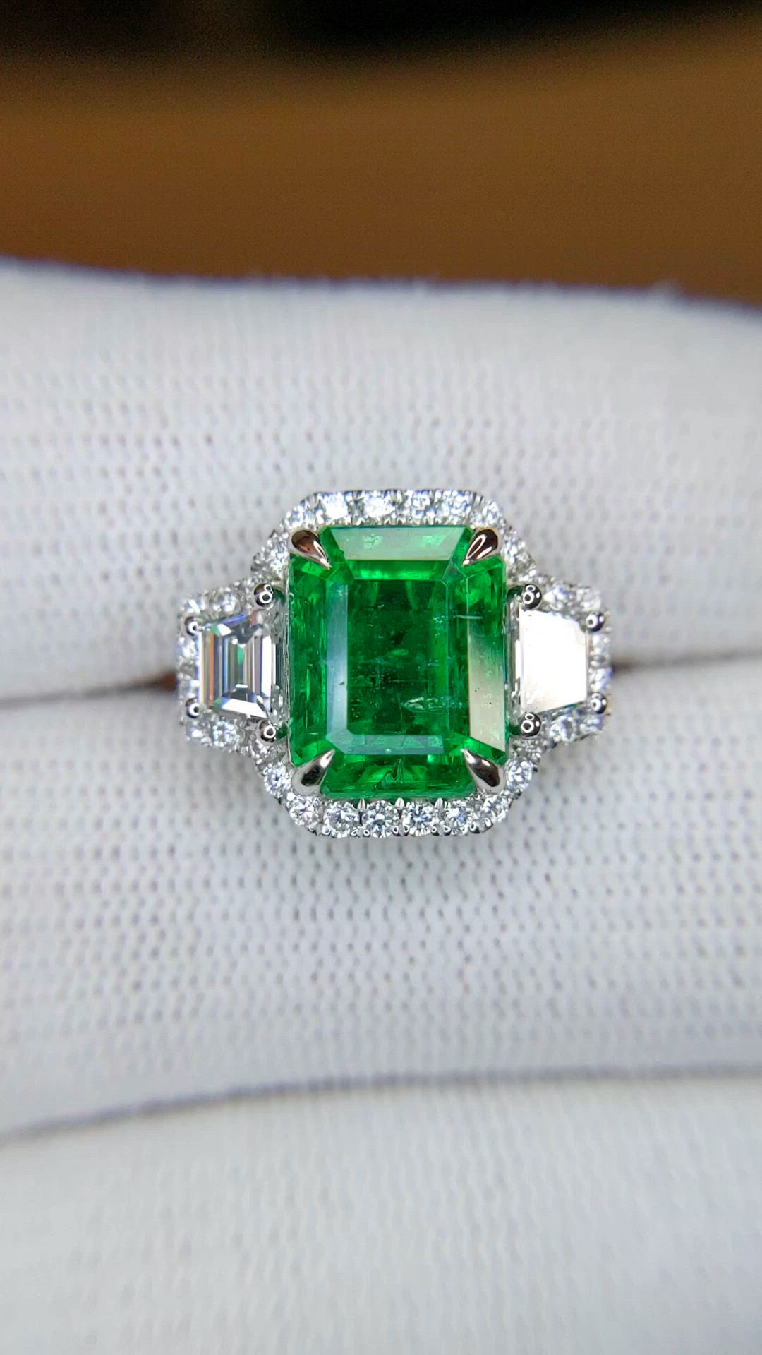 4.70 Ct. Emerald and Natural Diamond Pave Ring, 14K White Gold Size Video