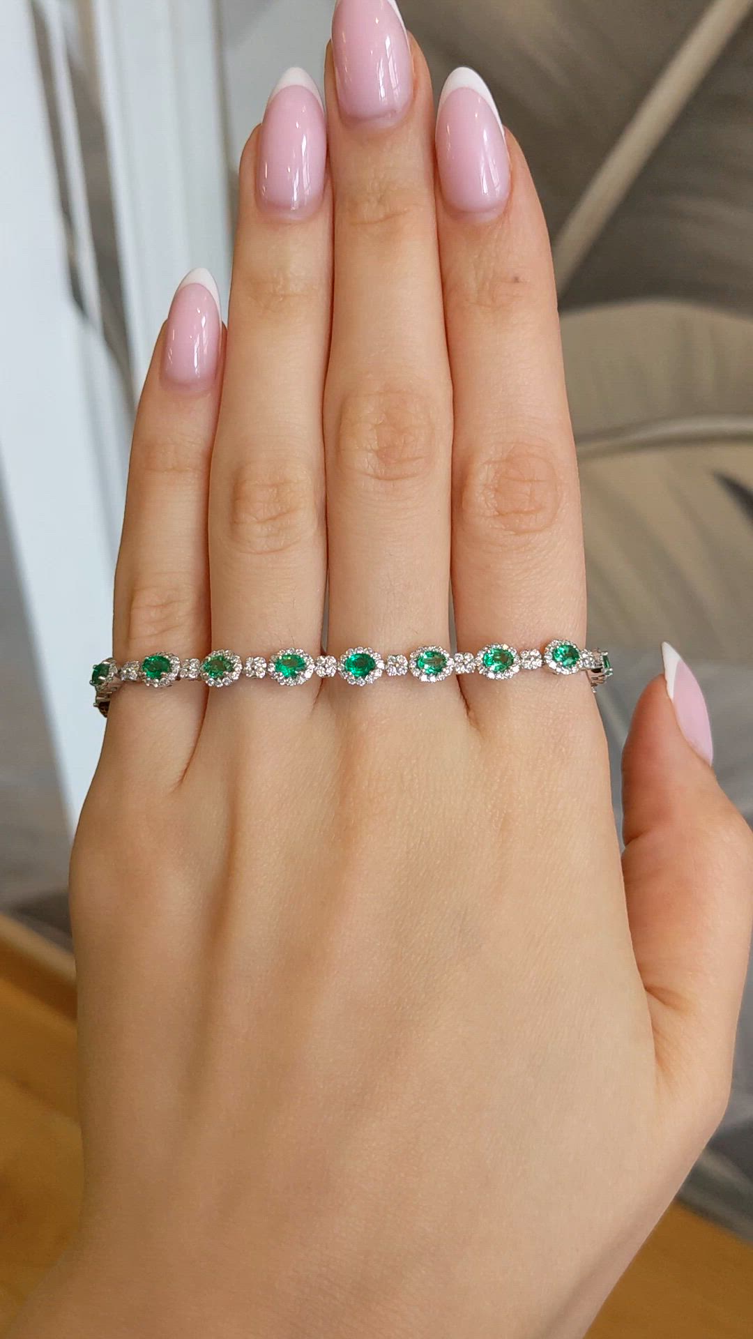 3.11 Ct.Tw.Total Carat Weight Emerald and Natural Diamond Tennis/Line Bracelet, Platinum 600 Size Video