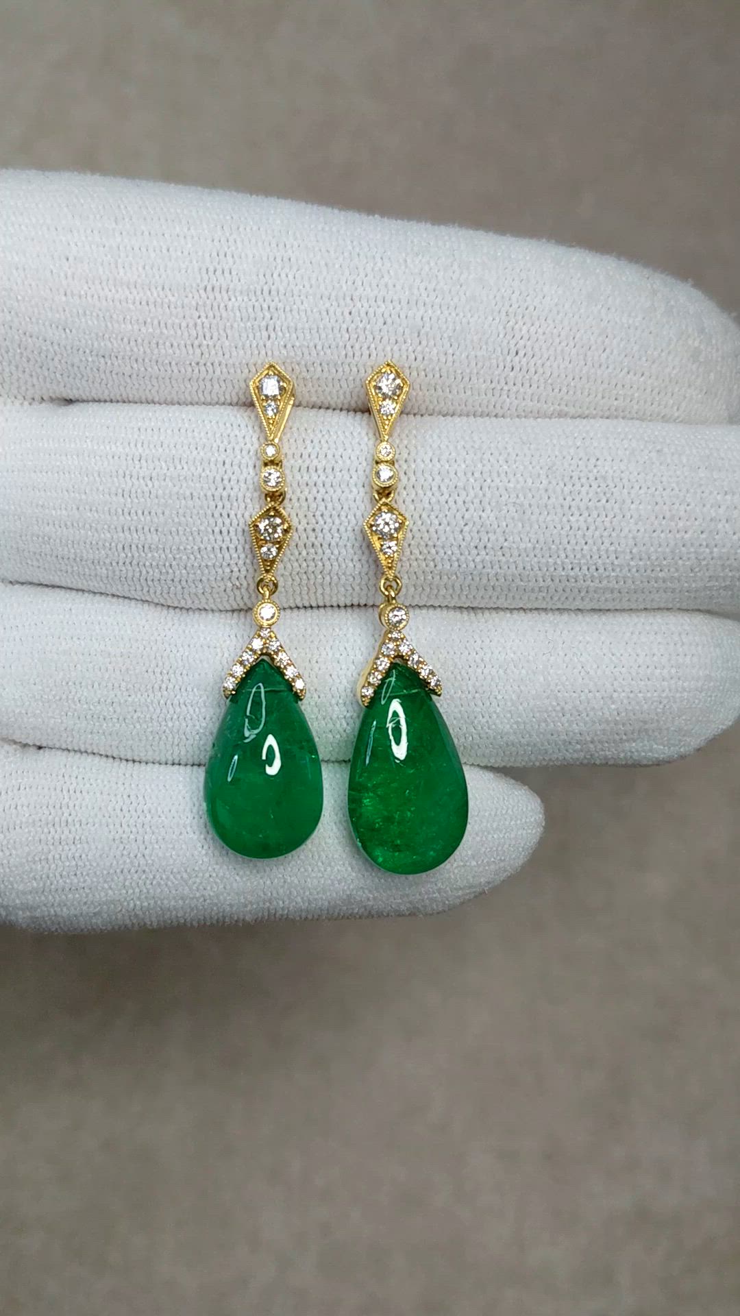18.72&nbsp;Ct.Tw.Total Carat Weight Emerald and Natural Diamond Pave Earrings, 18K Yellow Gold Size Video