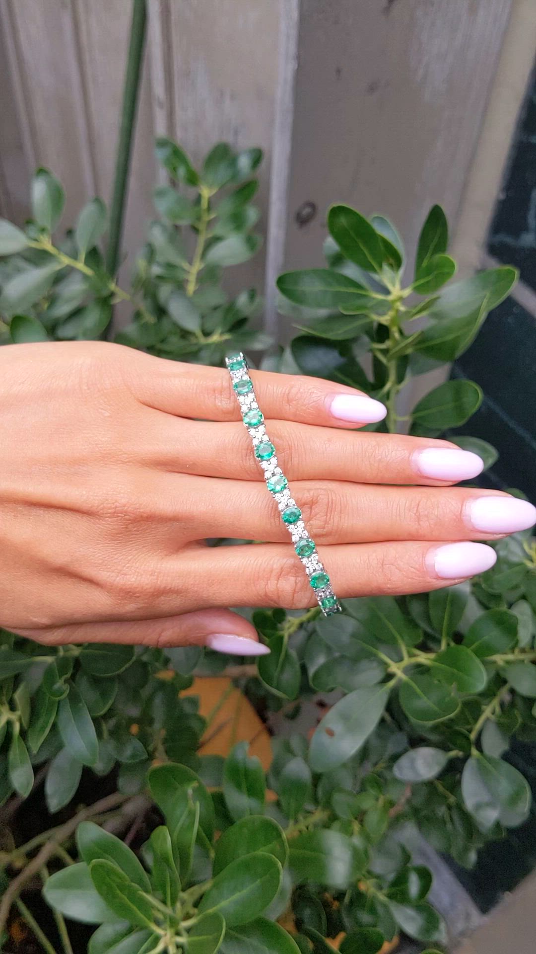 6.11 Ct.Tw.Total Carat Weight Emerald and Natural Diamond Tennis/Line Bracelet, Platinum 600 Size Video