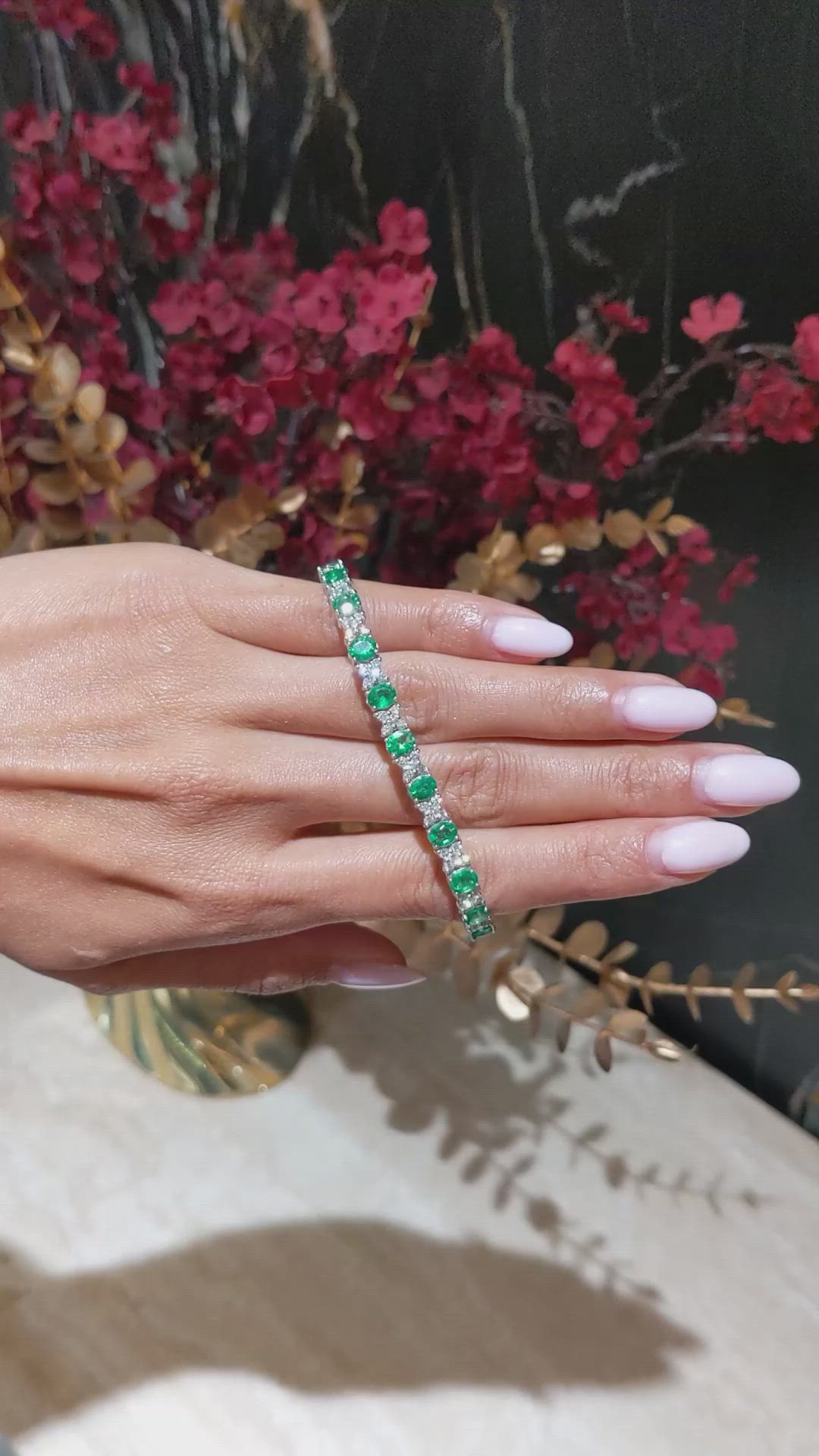 6.11 Ct.Tw.Total Carat Weight Emerald and Natural Diamond Tennis/Line Bracelet, Platinum 600 Size Video