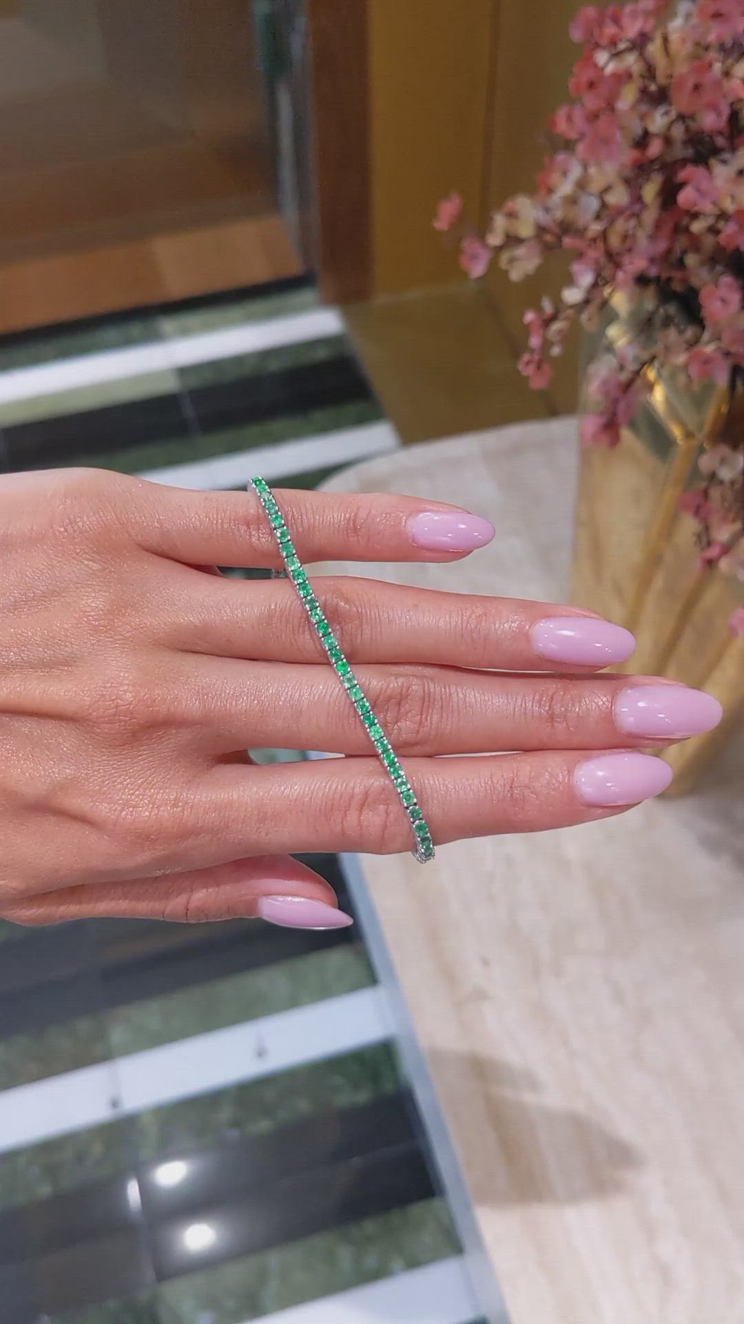 3.50&nbsp;Ct.Tw.Total Carat Weight Emerald Tennis/Line Bracelet, 14K White Gold Size Video