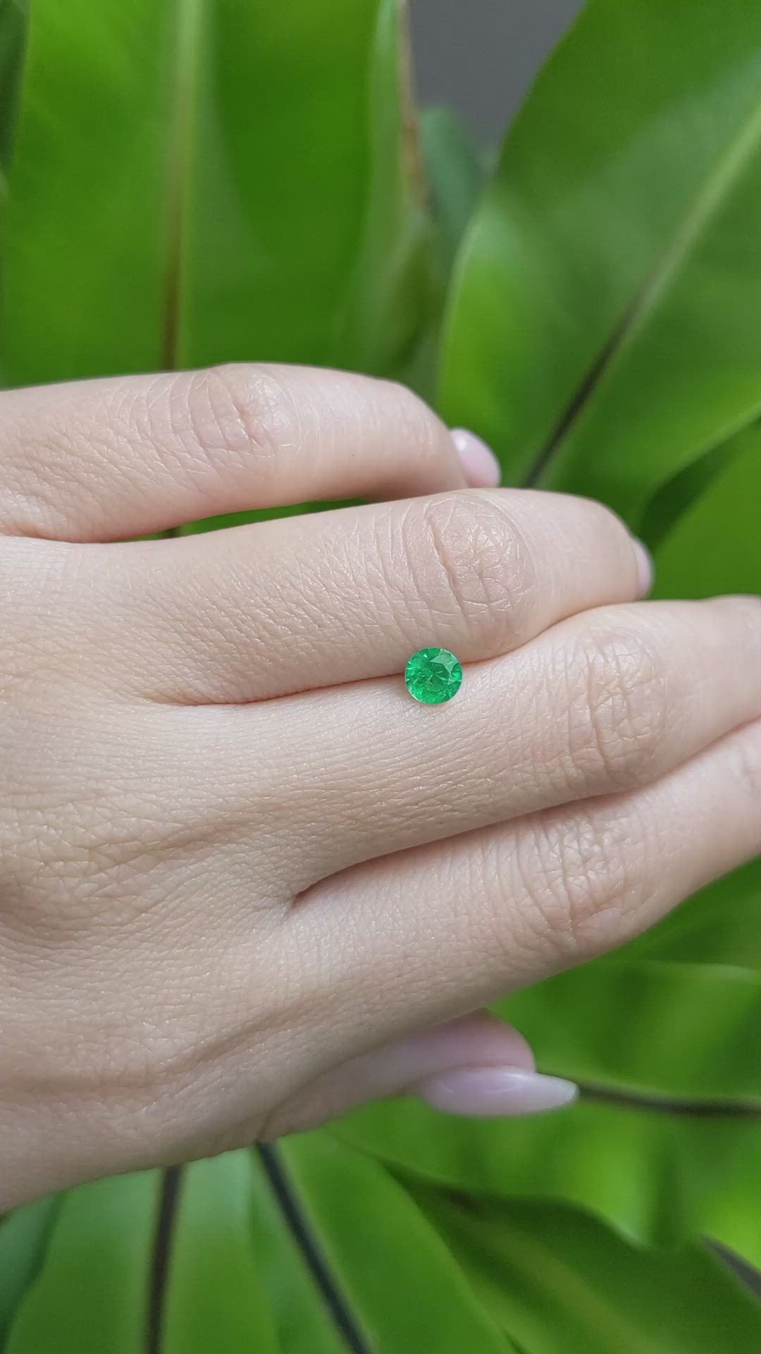 0.40 Ct. Emerald Natural Diamond Pave Pendant, 18K White Gold Size Video