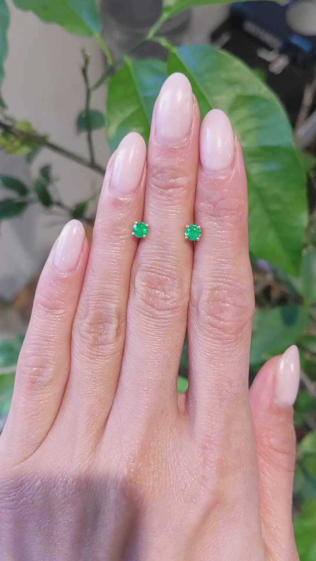 0.40&nbsp;Ct.Tw.Total Carat Weight Emerald Studs Earrings, 14K Yellow Gold Size Video