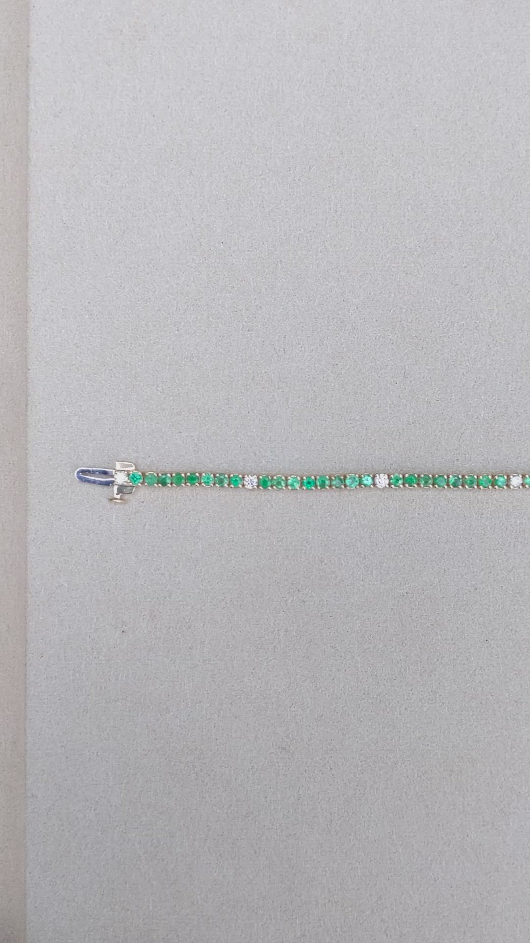 2.31 Ct.Tw.Total Carat Weight Emerald and Natural Diamond Tennis/Line Bracelet, 14K Yellow Gold Size Video