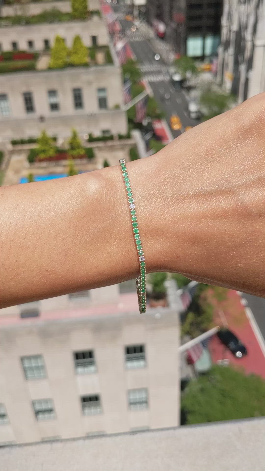 2.31 Ct.Tw.Total Carat Weight Emerald and Natural Diamond Tennis/Line Bracelet, 14K Yellow Gold Size Video