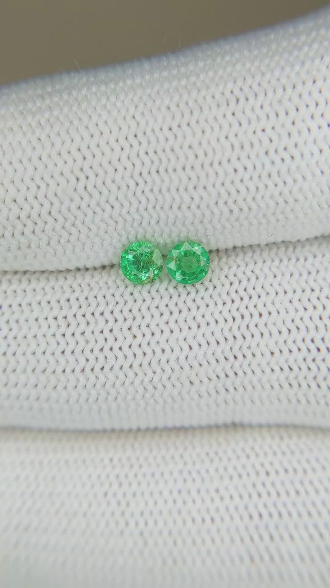 0.41 Ct.Tw.Total Carat Weight Emerald Pair from Zambia Size Video