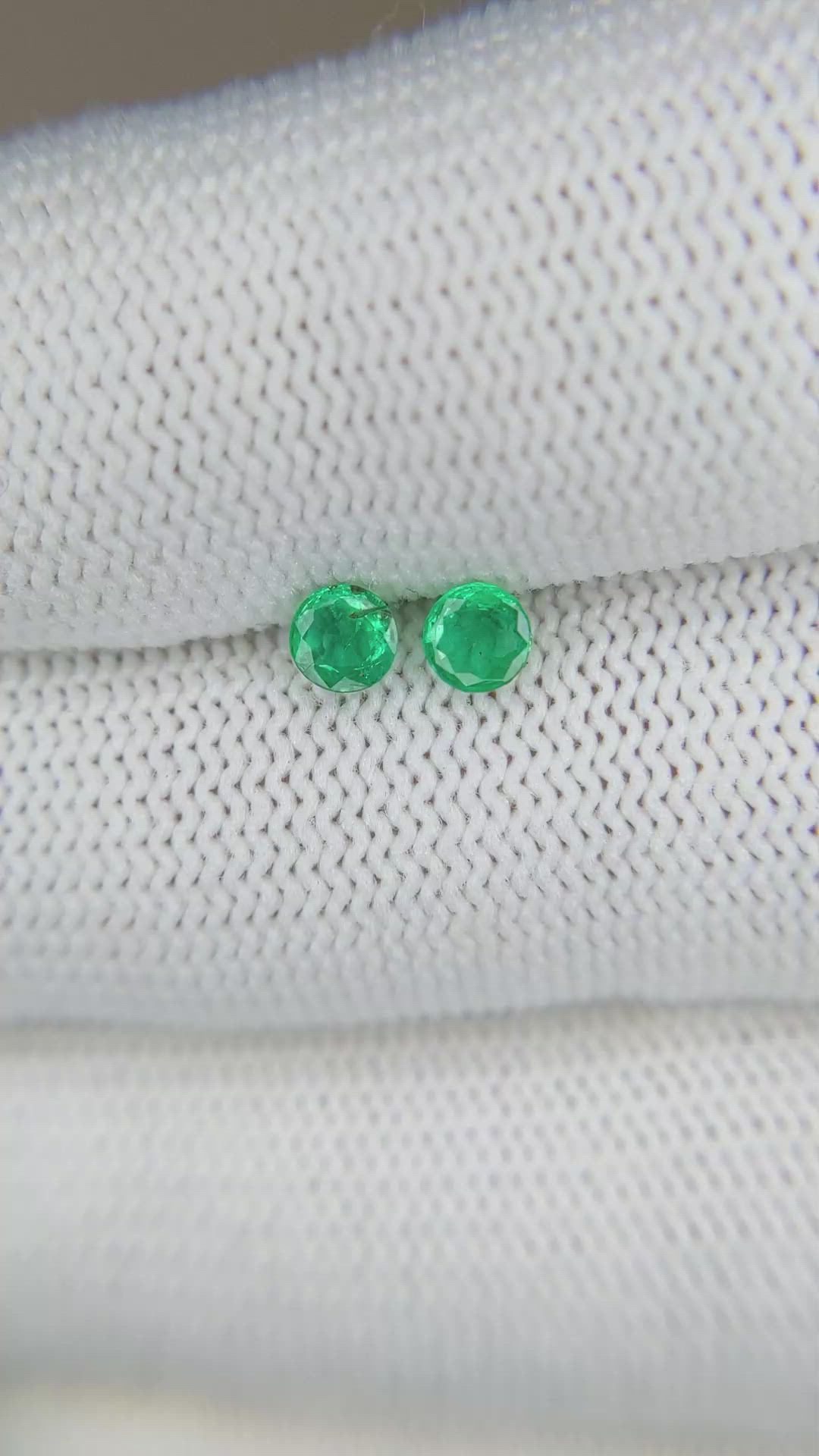 0.44 Ct.Tw.Total Carat Weight Emerald Pair from Zambia Size Video