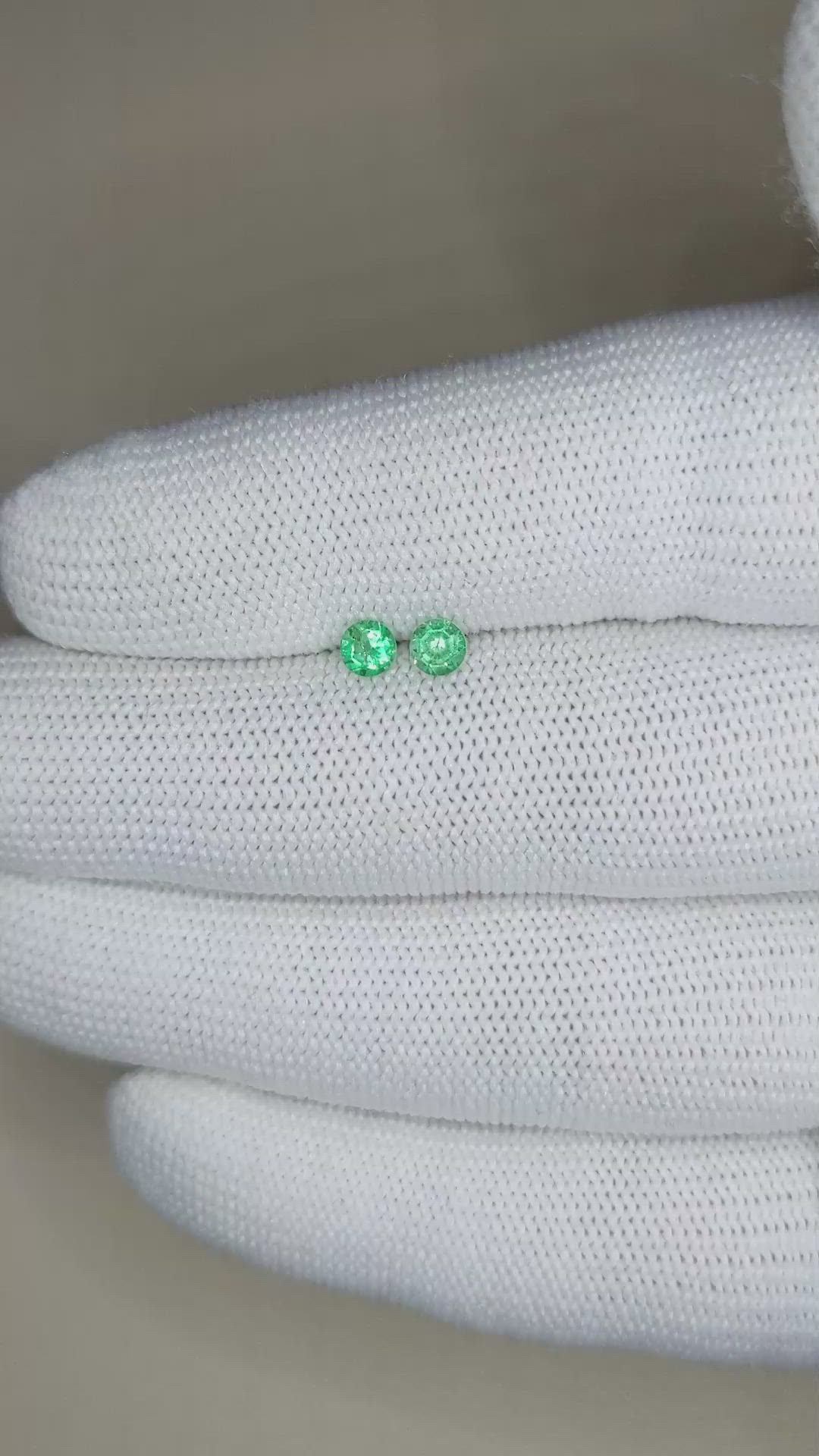 0.35 Ct.Tw.Total Carat Weight Emerald Pair from Zambia Size Video