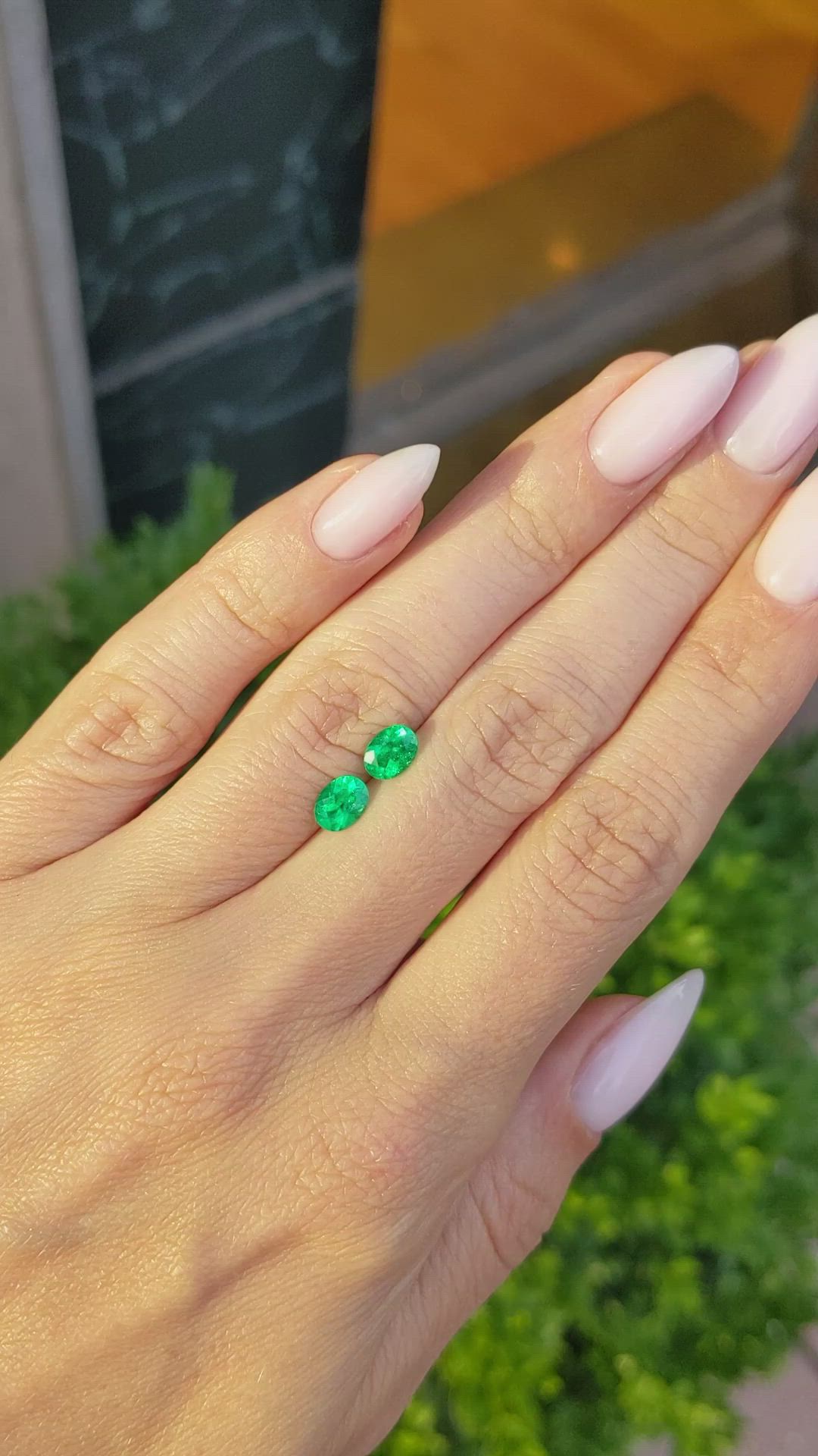 0.97 Ct.Tw.Total Carat Weight Emerald Pair from Colombia Size Video