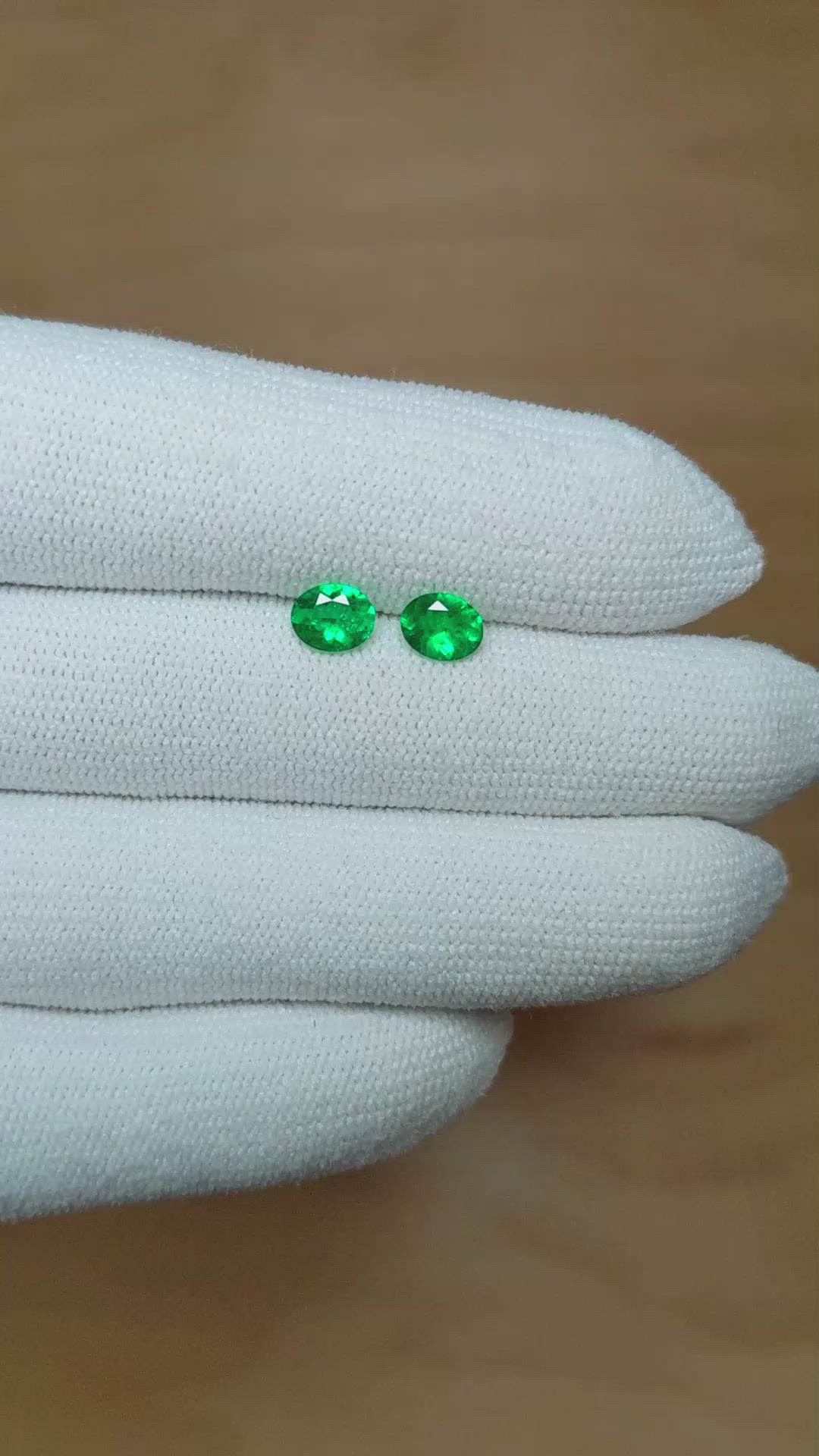 0.80 Ct.Tw.Total Carat Weight Emerald Pair from Colombia Size Video