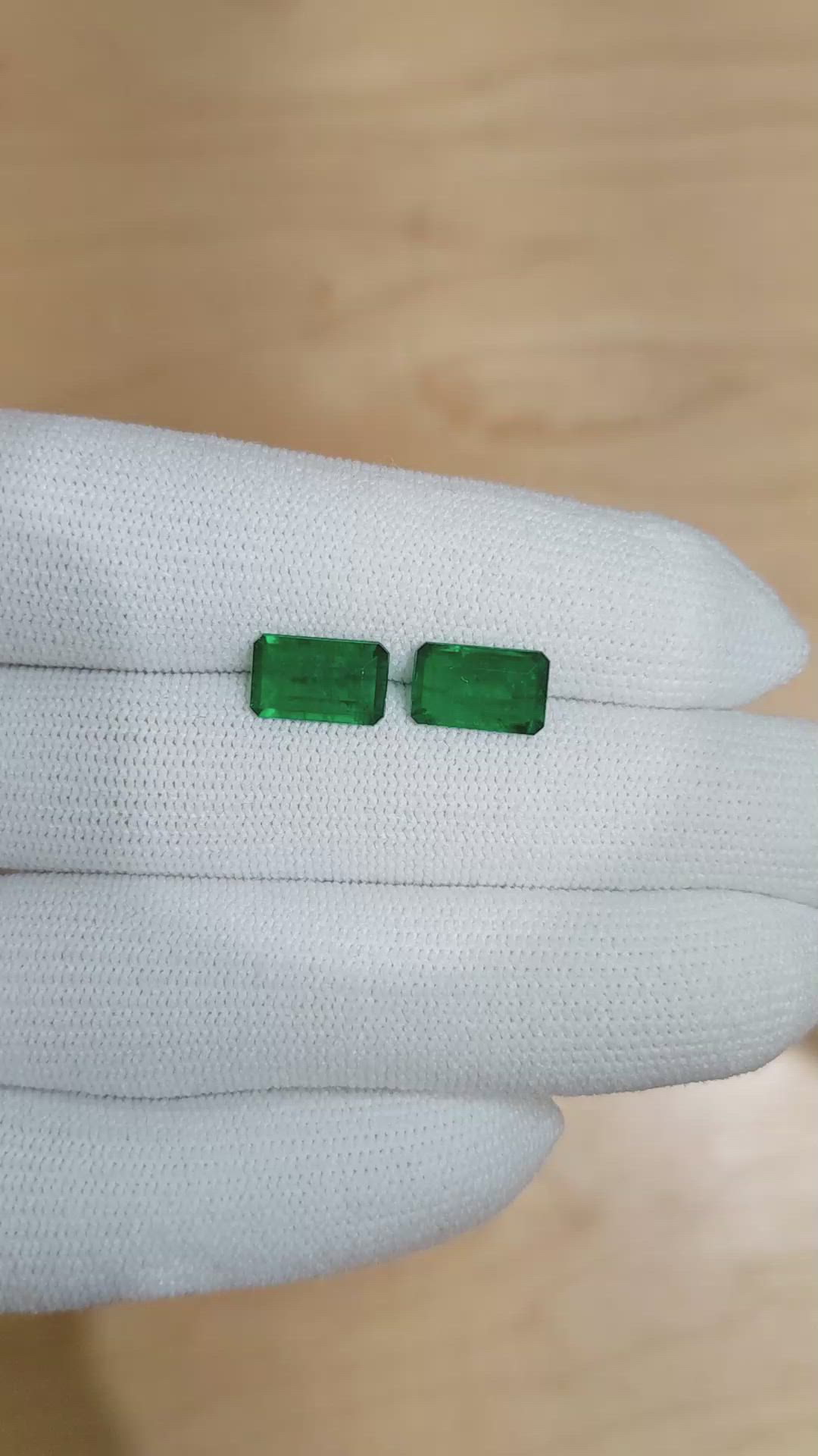 3.12 Ct.Tw.Total Carat Weight Emerald Pair from Colombia Size Video