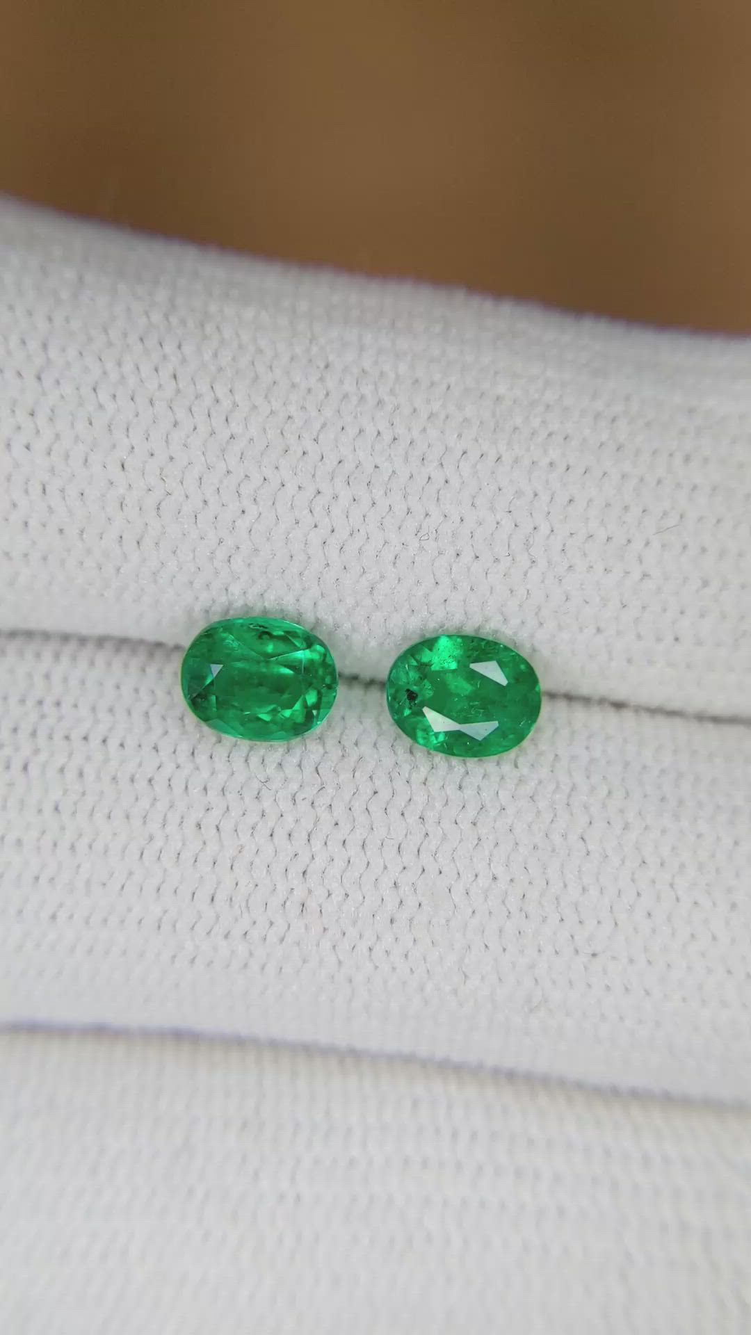 1.28 Ct.Tw.Total Carat Weight Emerald Pair from Colombia Size Video