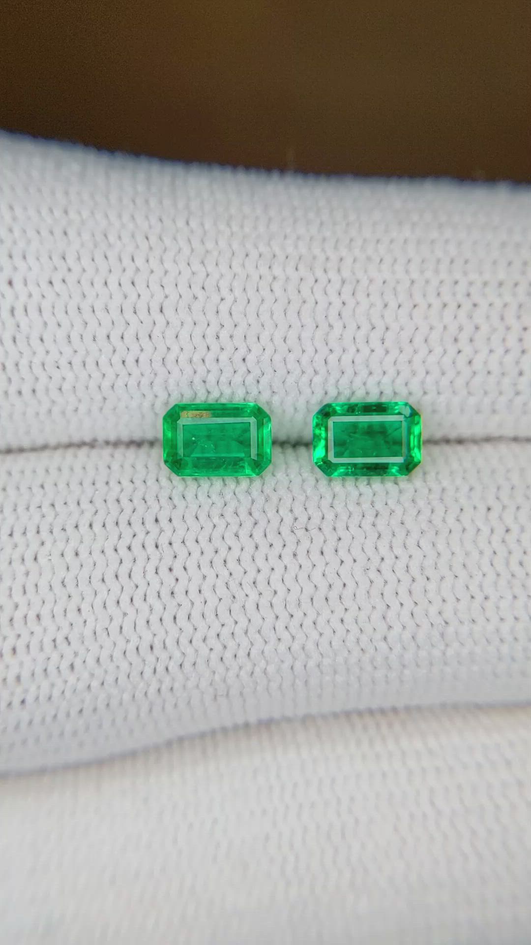 1.11 Ct.Tw.Total Carat Weight Emerald Pair from Afghanistan Size Video