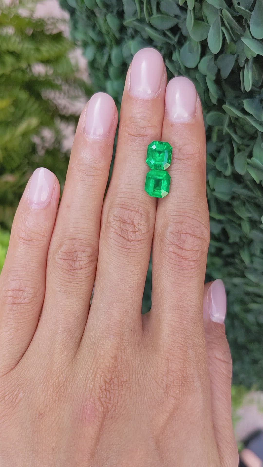 4.33 Ct.Tw.Total Carat Weight Emerald Pair from Colombia Size Video