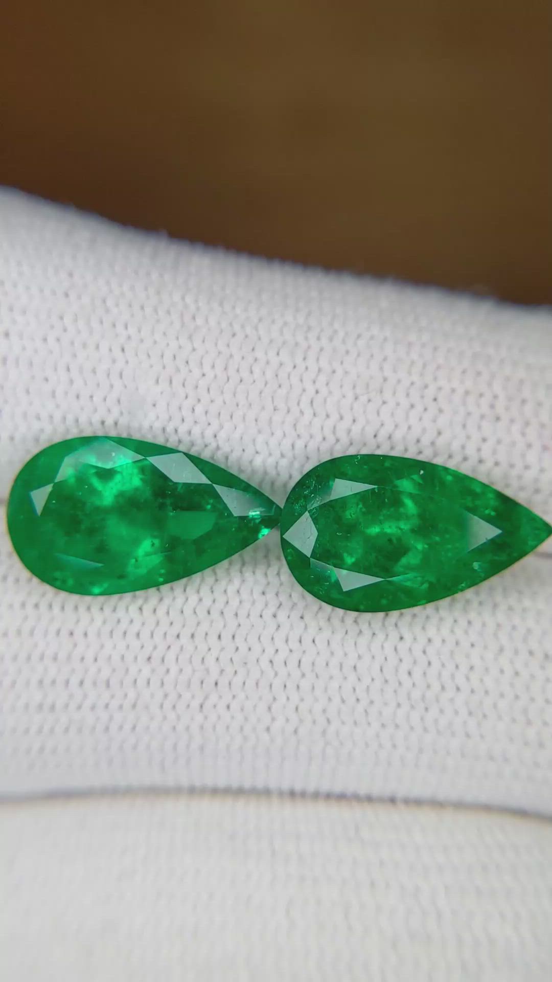 7.16 Ct.Tw.Total Carat Weight Emerald Pair from Colombia Size Video