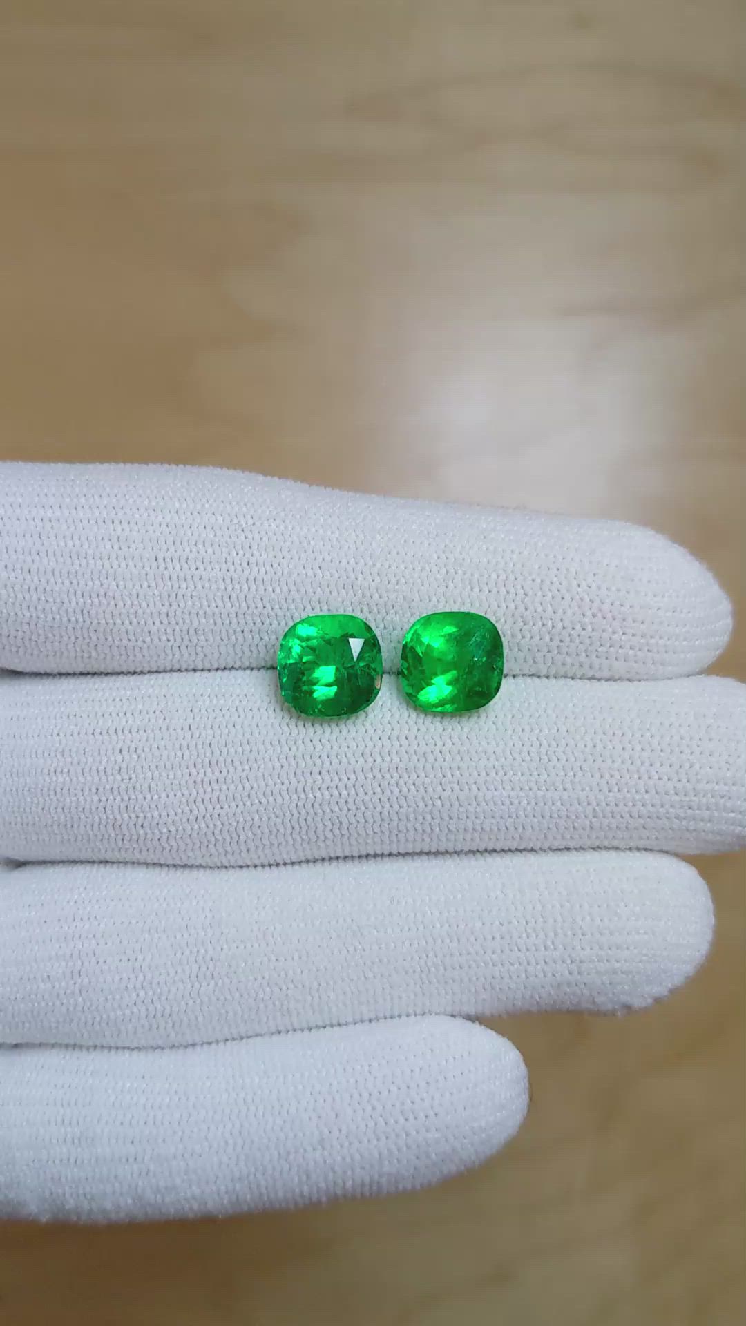 5.32 Ct.Tw.Total Carat Weight Emerald Pair from Colombia Size Video