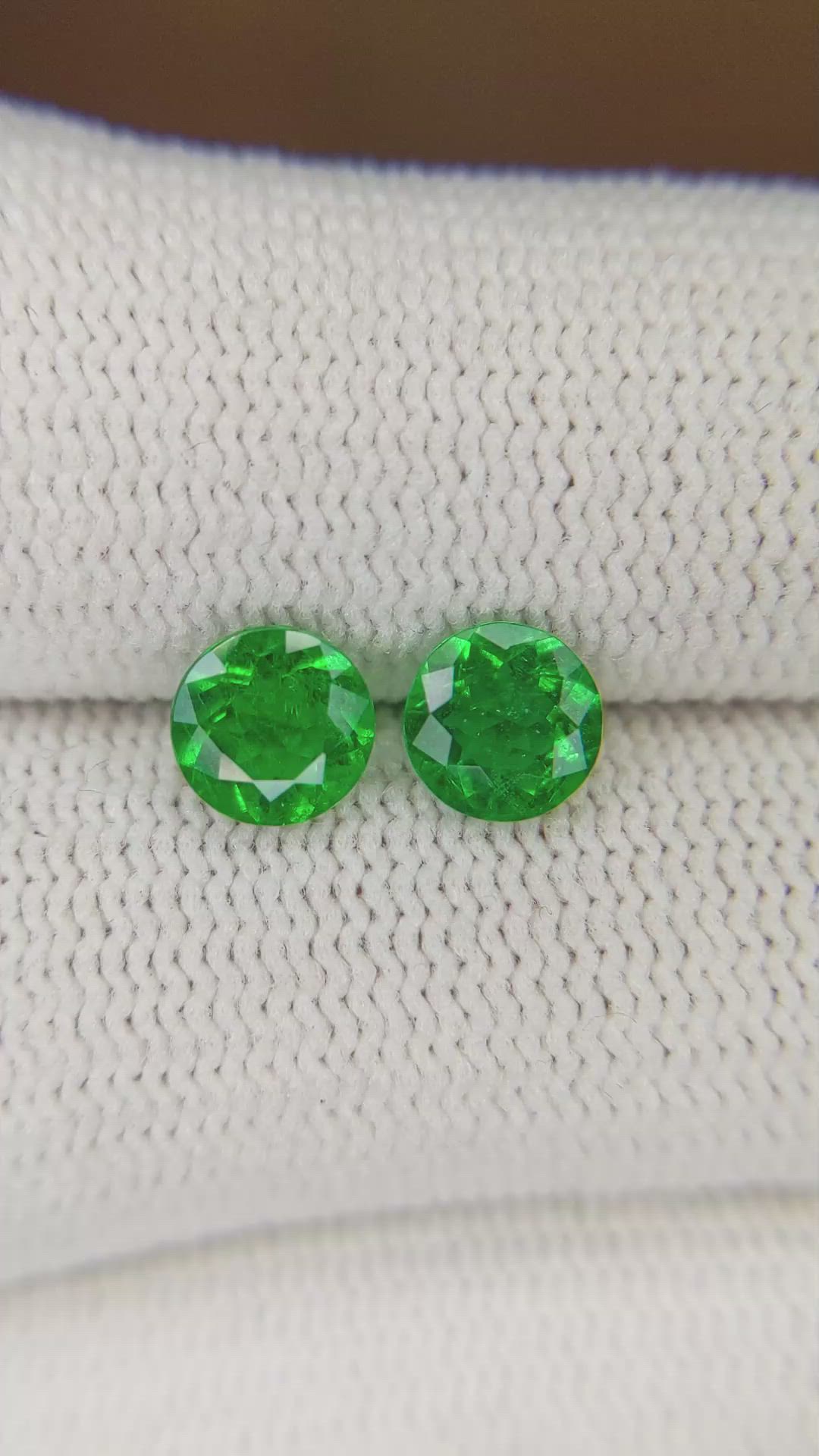 1.21 Ct.Tw.Total Carat Weight Emerald Pair from Zambia Size Video