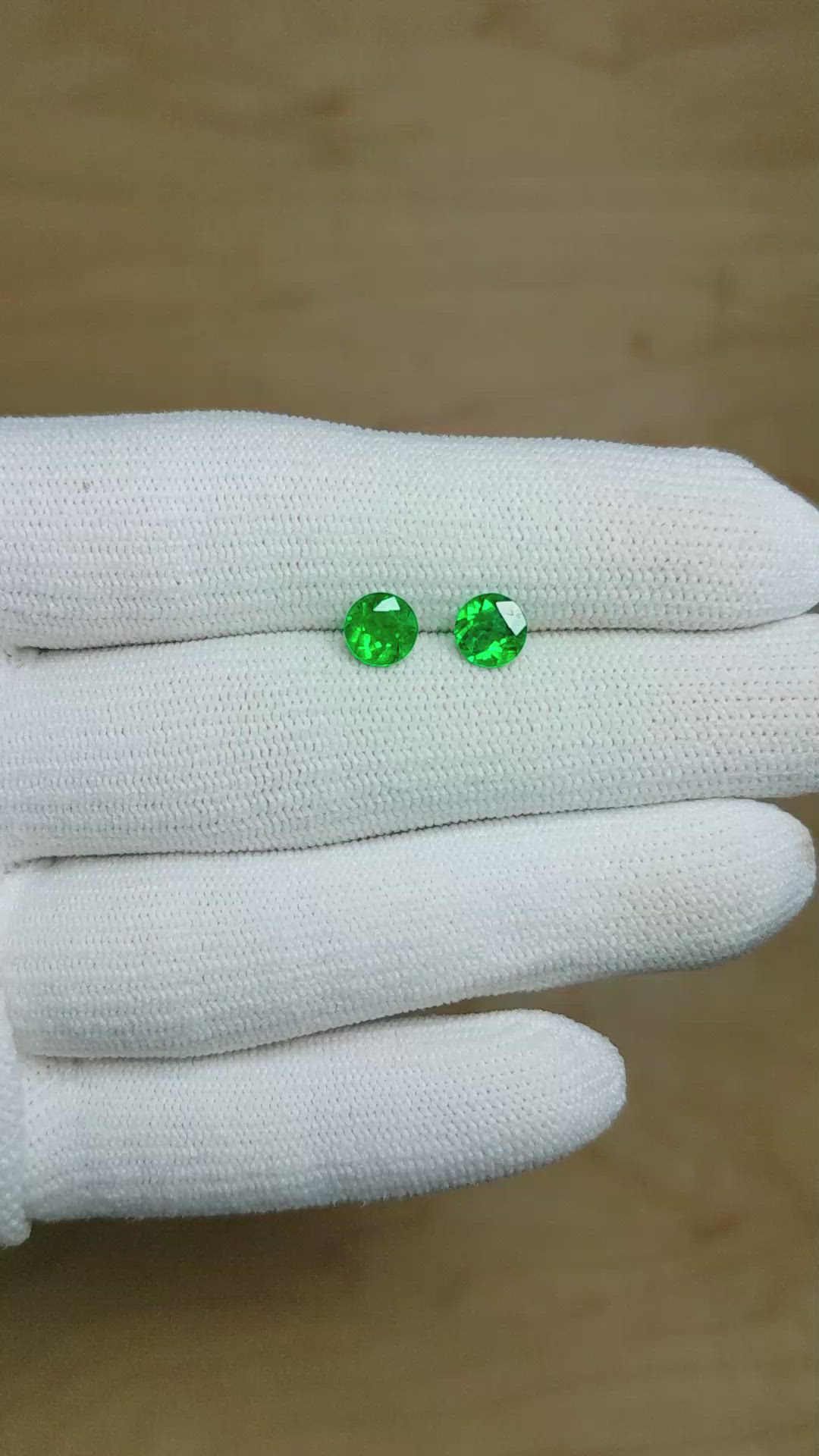 1.21 Ct.Tw.Total Carat Weight Emerald Pair from Zambia Size Video