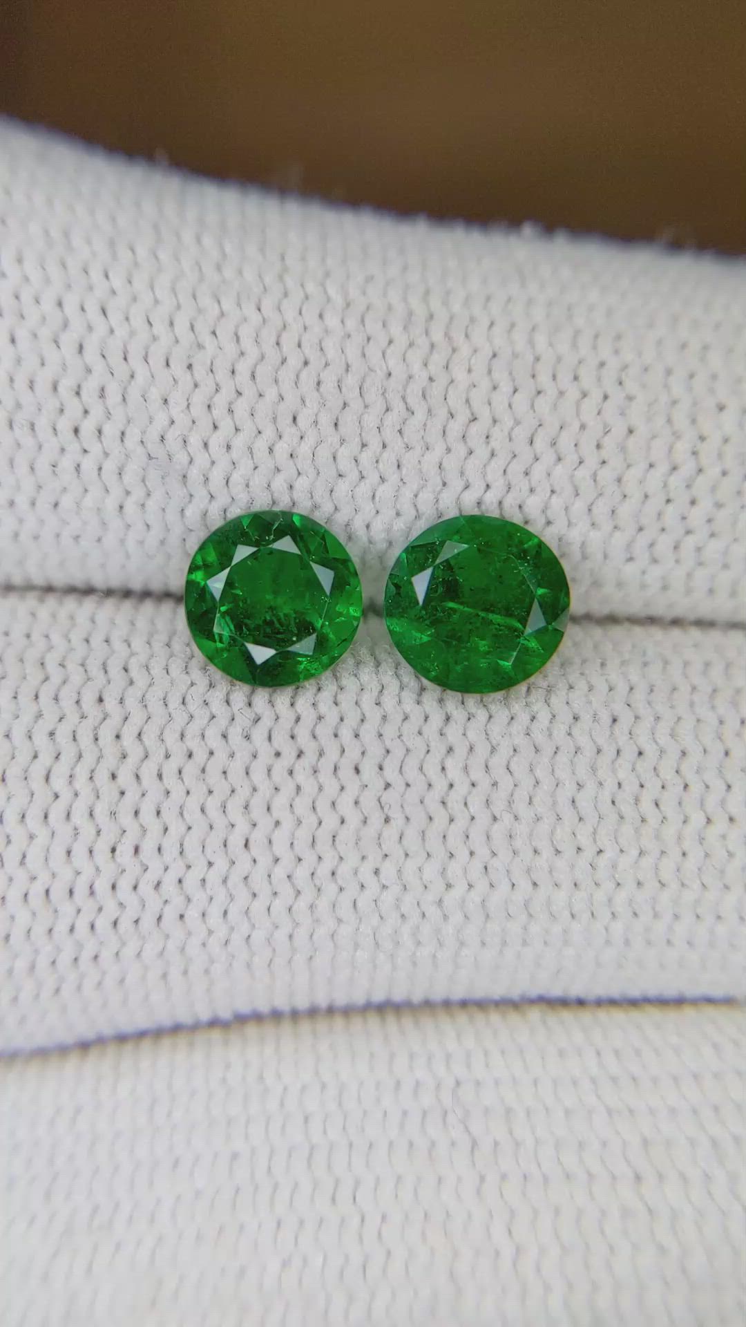 1.93 Ct.Tw.Total Carat Weight Emerald Pair from Zambia Size Video