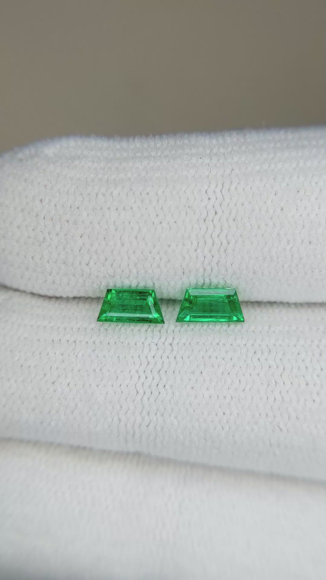 0.62 Ct.Tw.Total Carat Weight Emerald Pair from Zambia Size Video