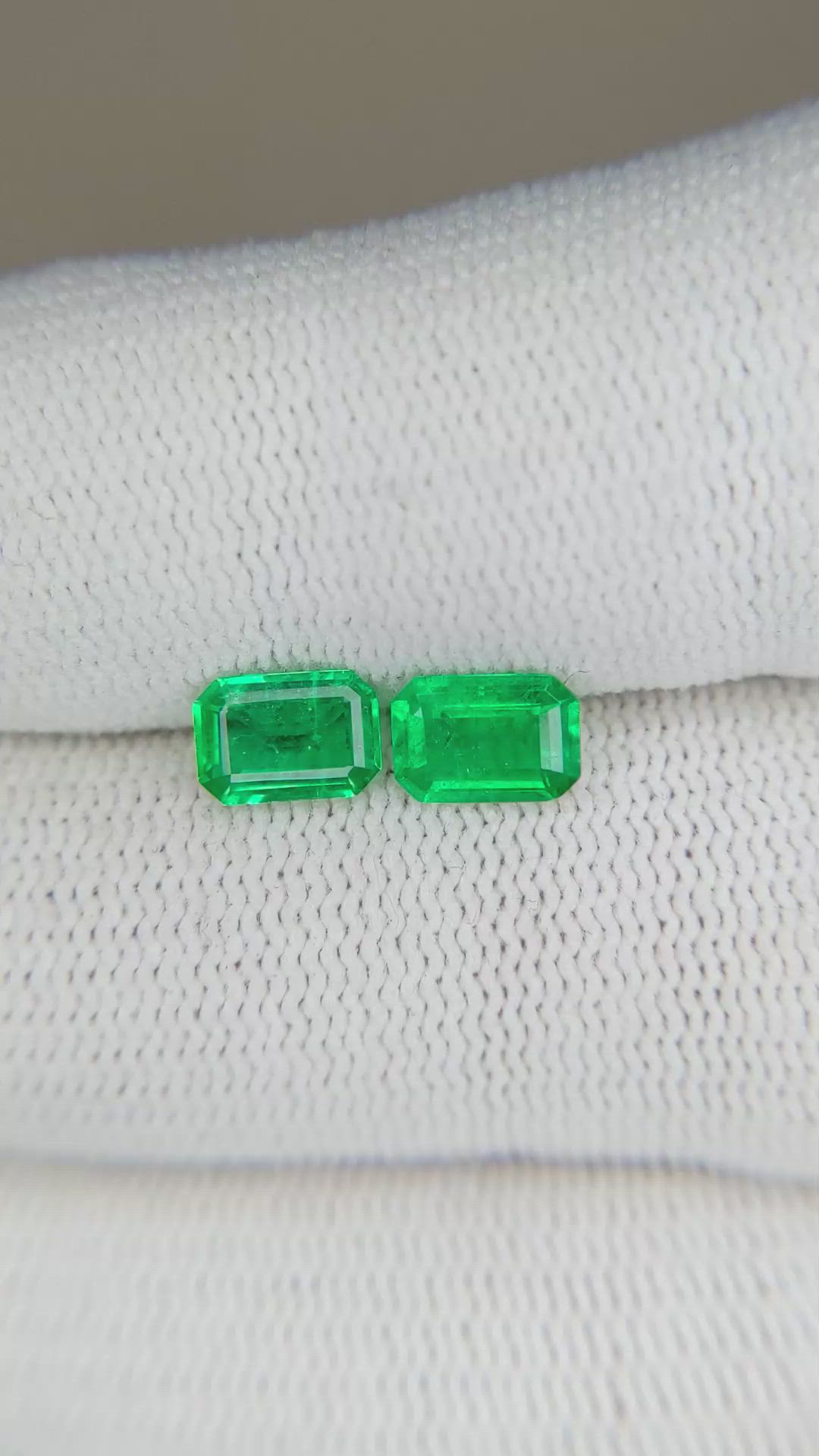 1.17 Ct.Tw.Total Carat Weight Emerald Pair from Afghanistan Size Video