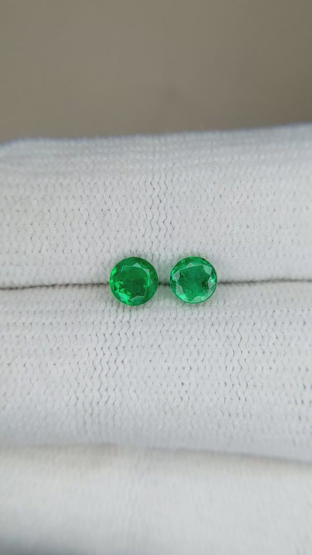 0.68&nbsp;Ct.Tw.Total Carat Weight Emerald Pair from Zambia Size Video