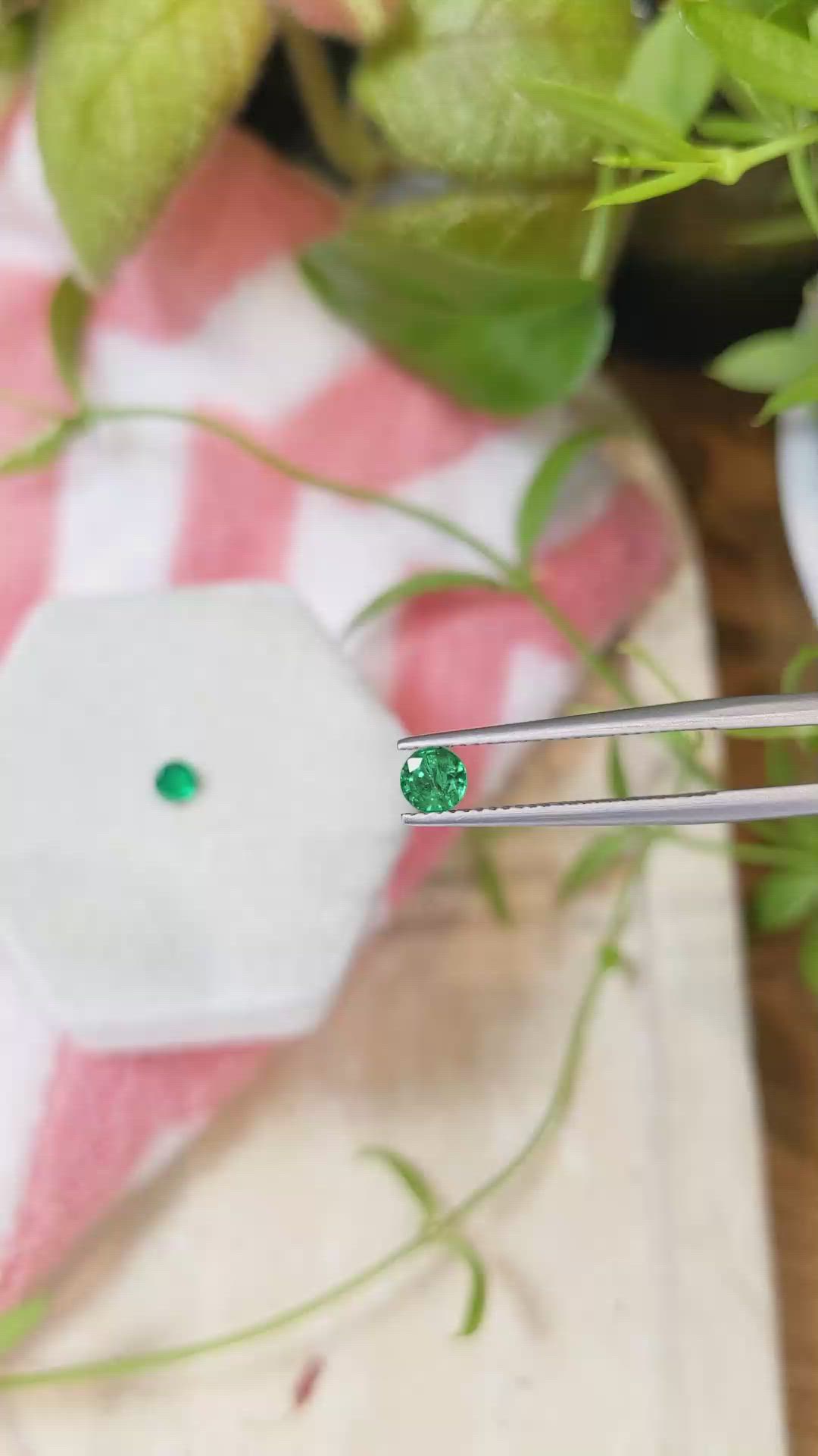 0.68&nbsp;Ct.Tw.Total Carat Weight Emerald Pair from Zambia Size Video