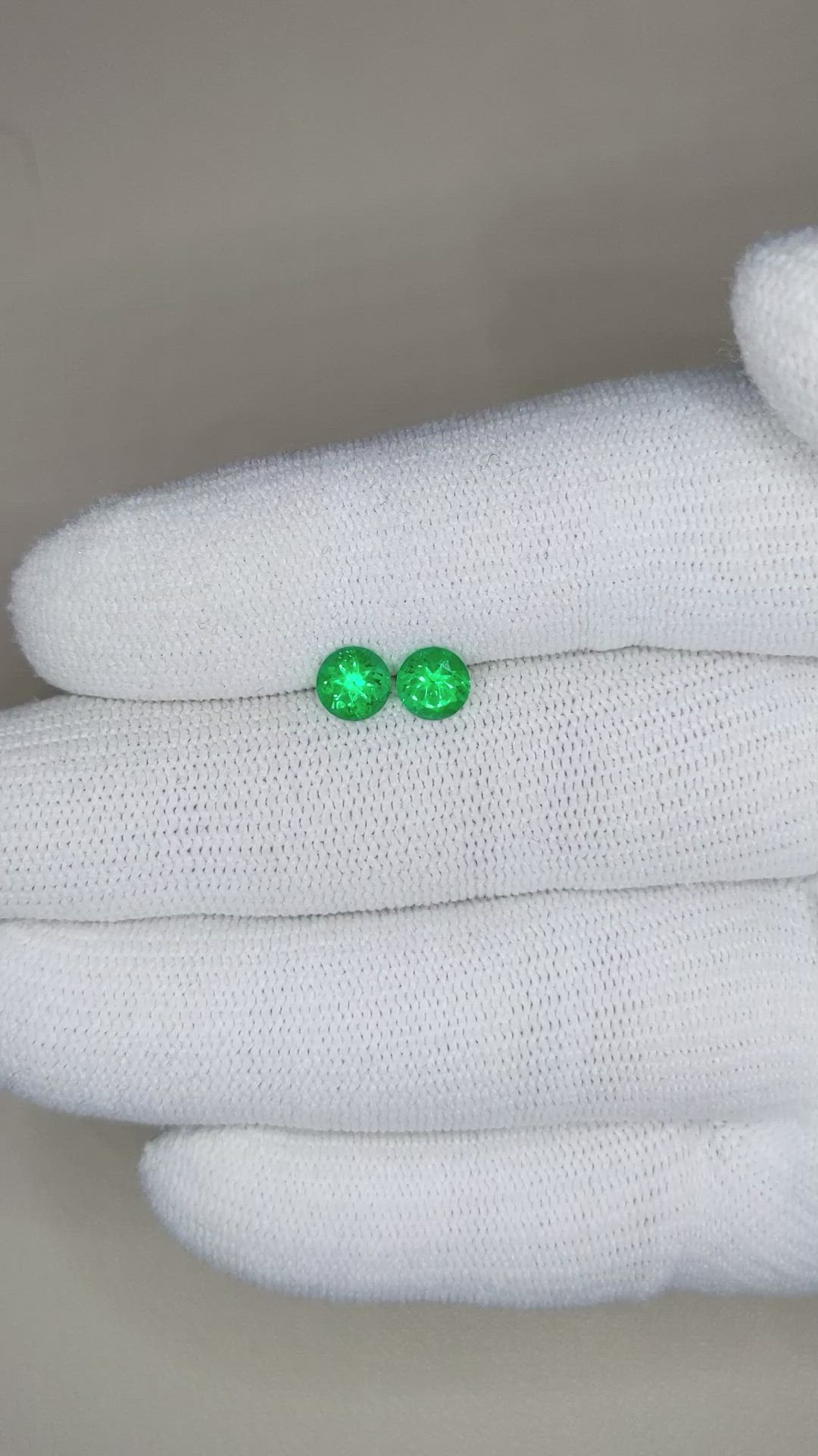 0.94 Ct.Tw.Total Carat Weight Emerald Pair from Afghanistan Size Video