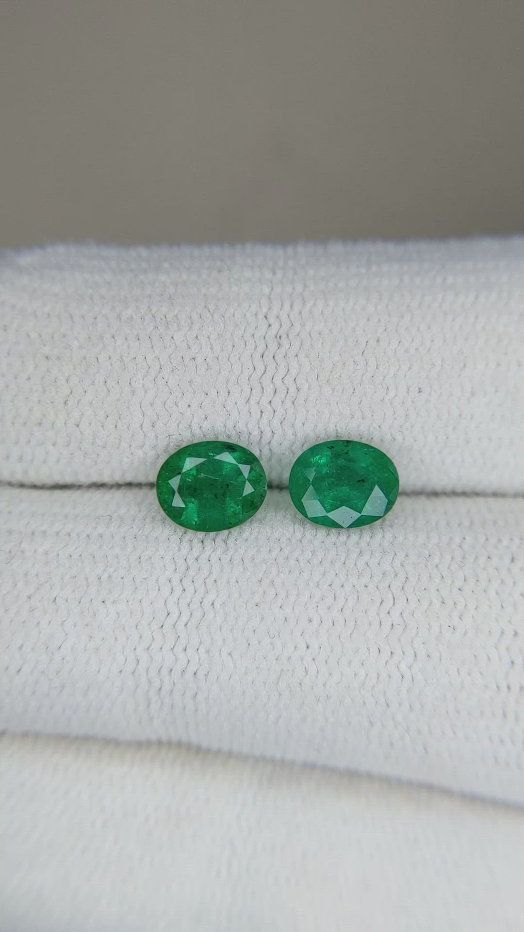 1.30 Ct.Tw.Total Carat Weight Emerald Pair from Zambia Size Video