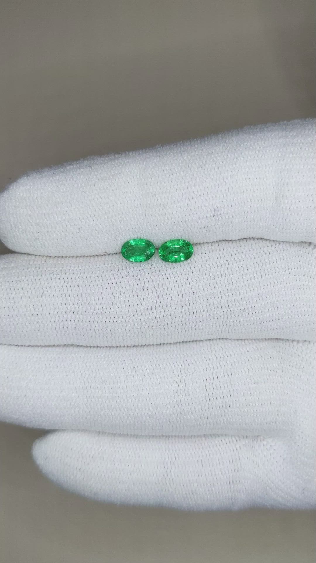 0.73&nbsp;Ct.Tw.Total Carat Weight Emerald Pair from Zambia Size Video