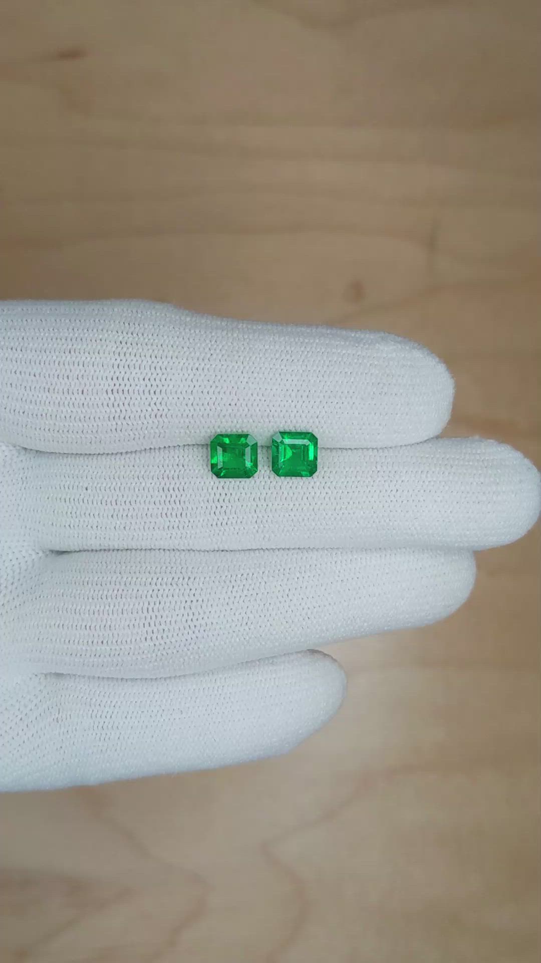 1.68&nbsp;Ct.Tw.Total Carat Weight Emerald Pair from Colombia Size Video