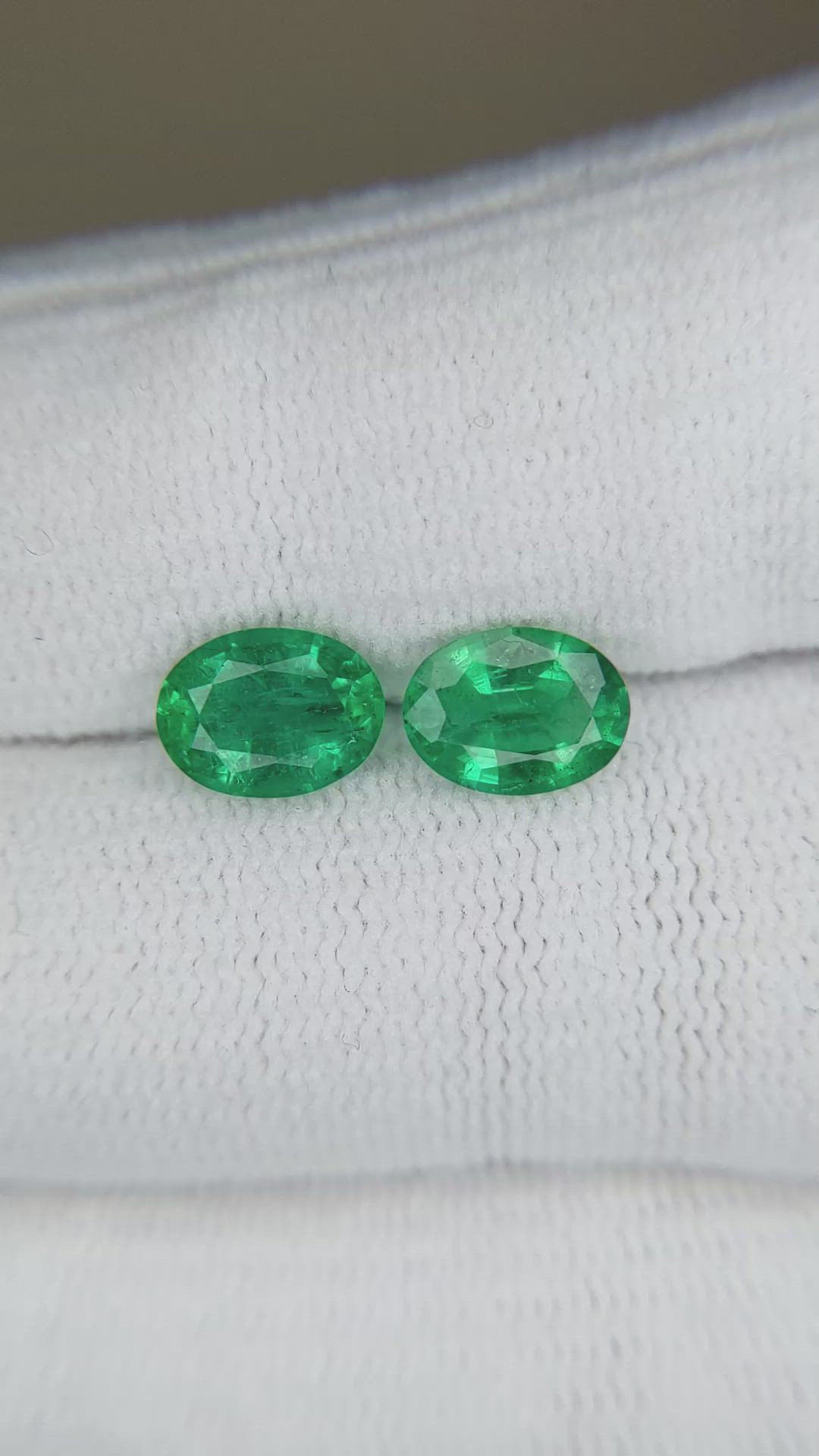 2.14 Ct.Tw.Total Carat Weight Emerald Pair from Zambia Size Video