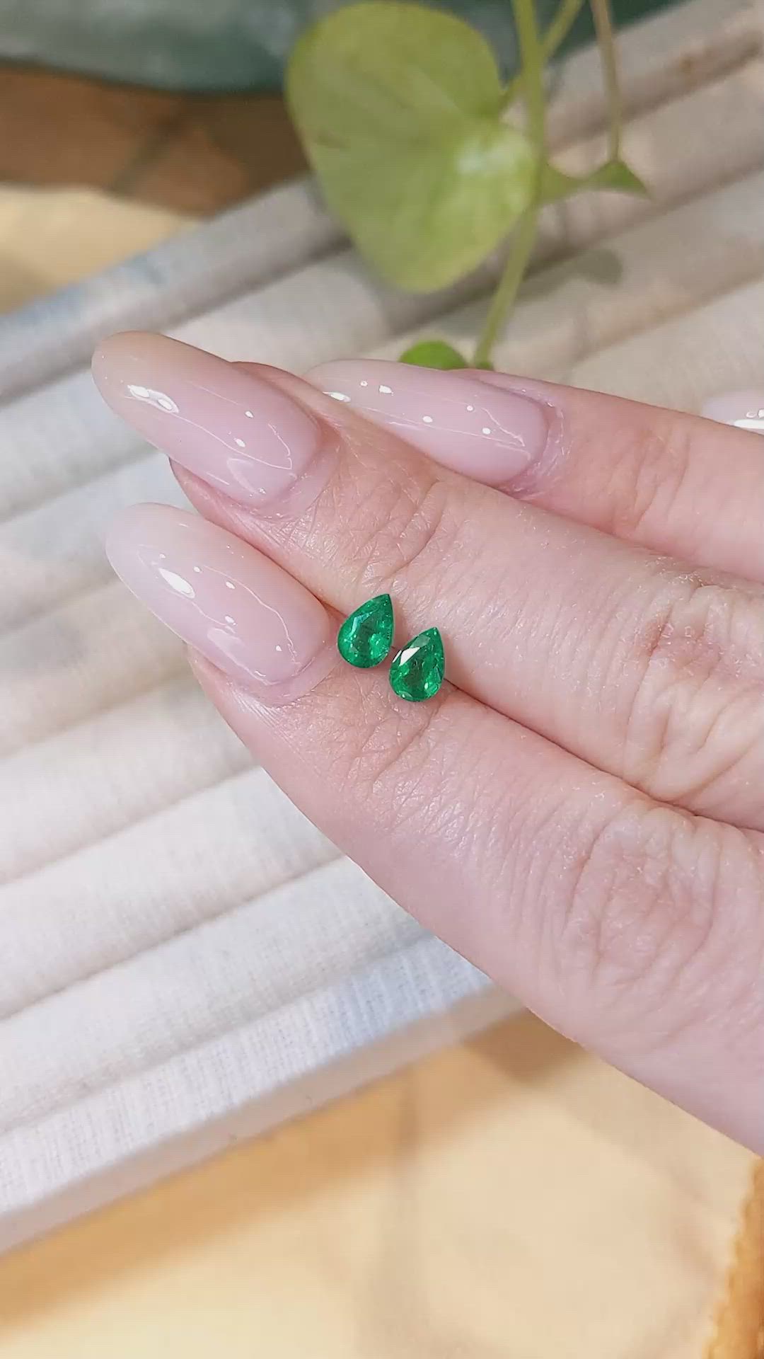 0.73&nbsp;Ct.Tw.Total Carat Weight Emerald Pair from Zambia Size Video