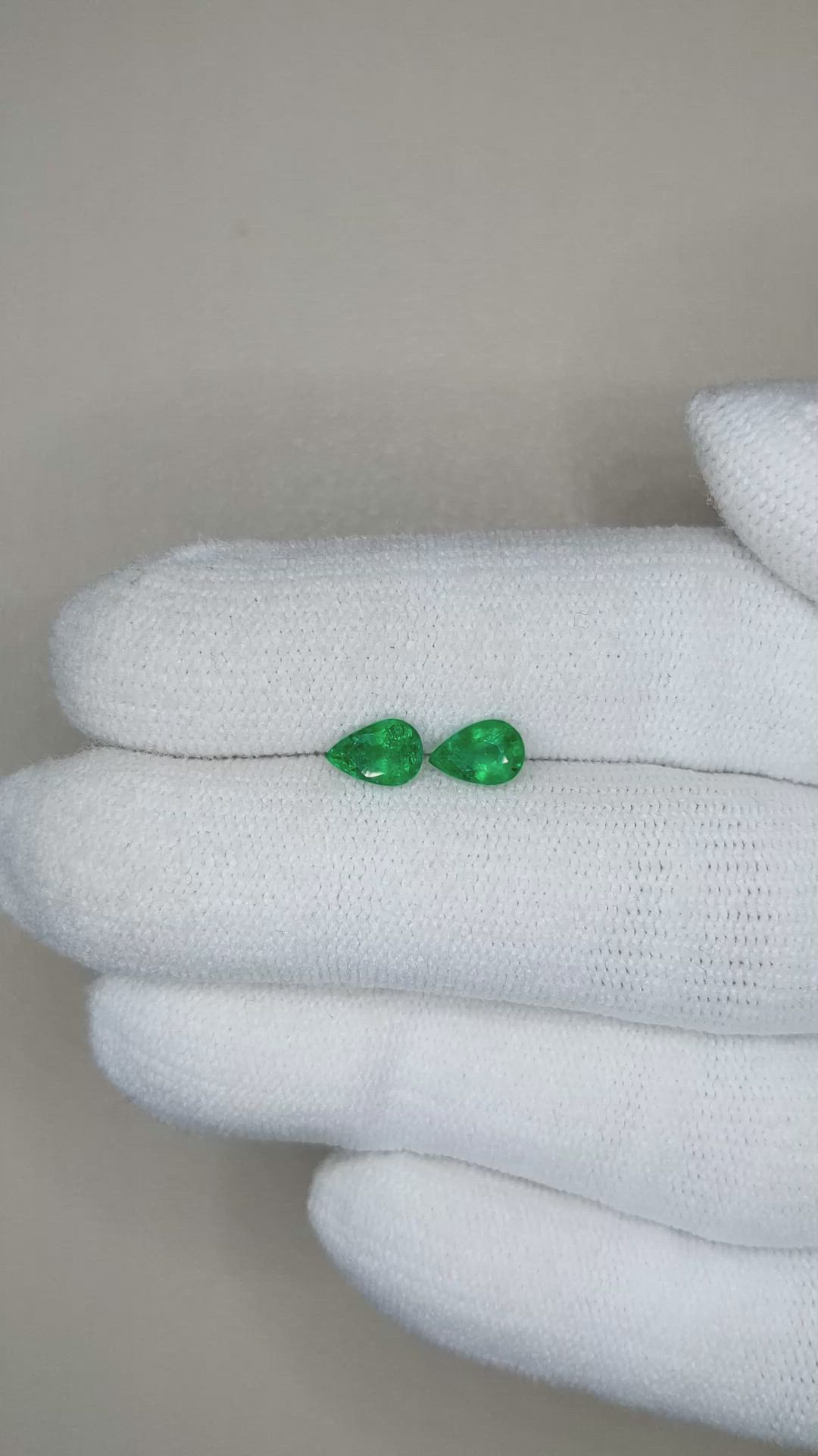 0.87&nbsp;Ct.Tw.Total Carat Weight Emerald Pair from Zambia Size Video
