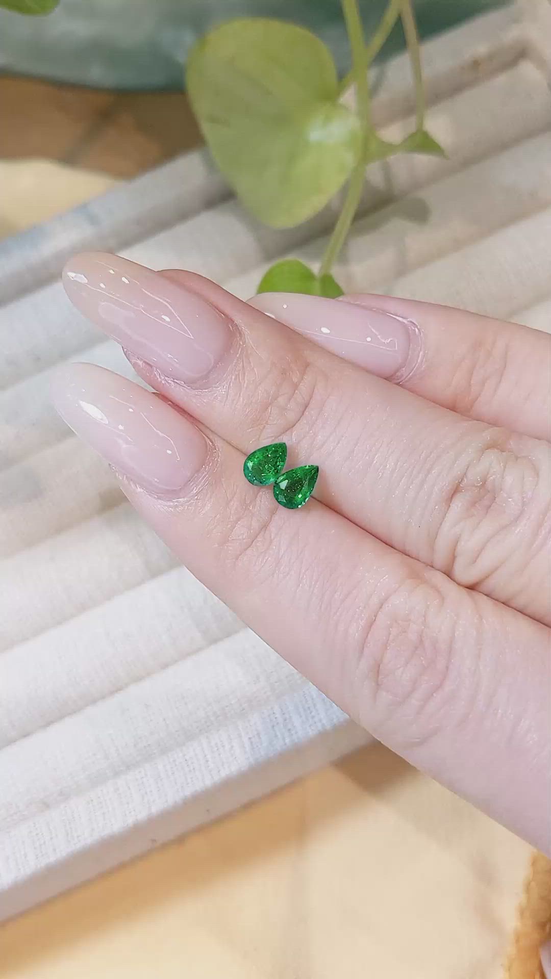 0.77&nbsp;Ct.Tw.Total Carat Weight Emerald Pair from Zambia Size Video