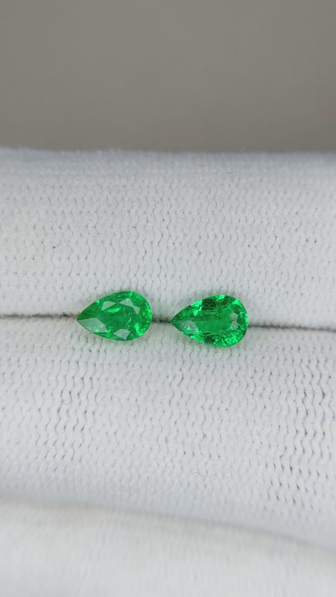 0.69&nbsp;Ct.Tw.Total Carat Weight Emerald Pair from Zambia Size Video