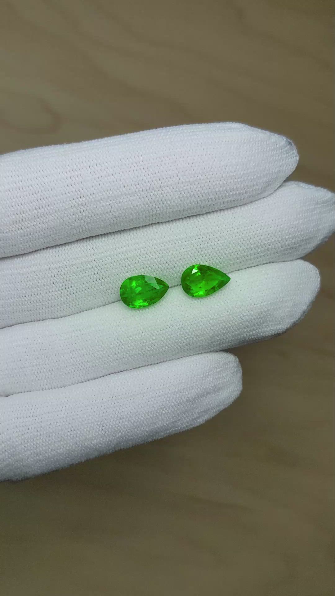 3.38&nbsp;Ct.Tw.Total Carat Weight Emerald Pair from Afghanistan Size Video