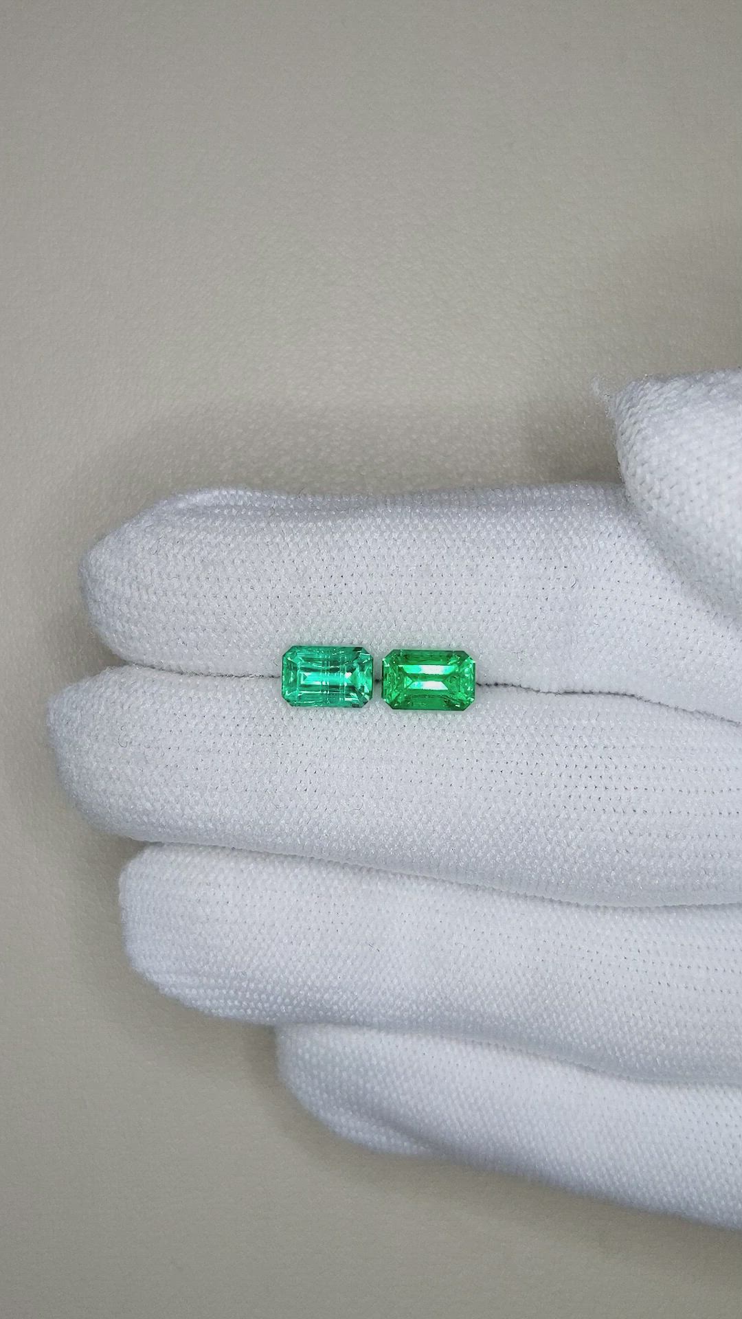 2.19 Ct.Tw.Total Carat Weight Emerald Pair from Russia Size Video