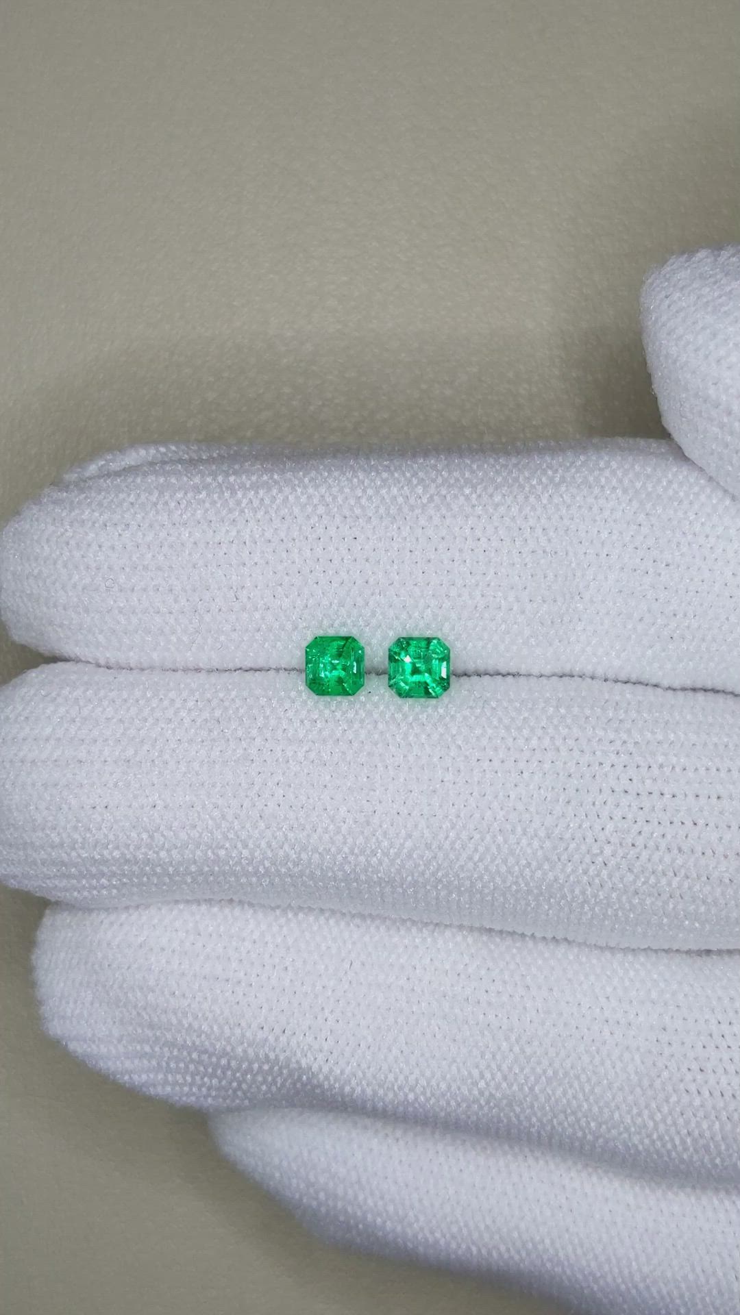 0.49&nbsp;Ct.Tw.Total Carat Weight Emerald Pair from Zambia Size Video