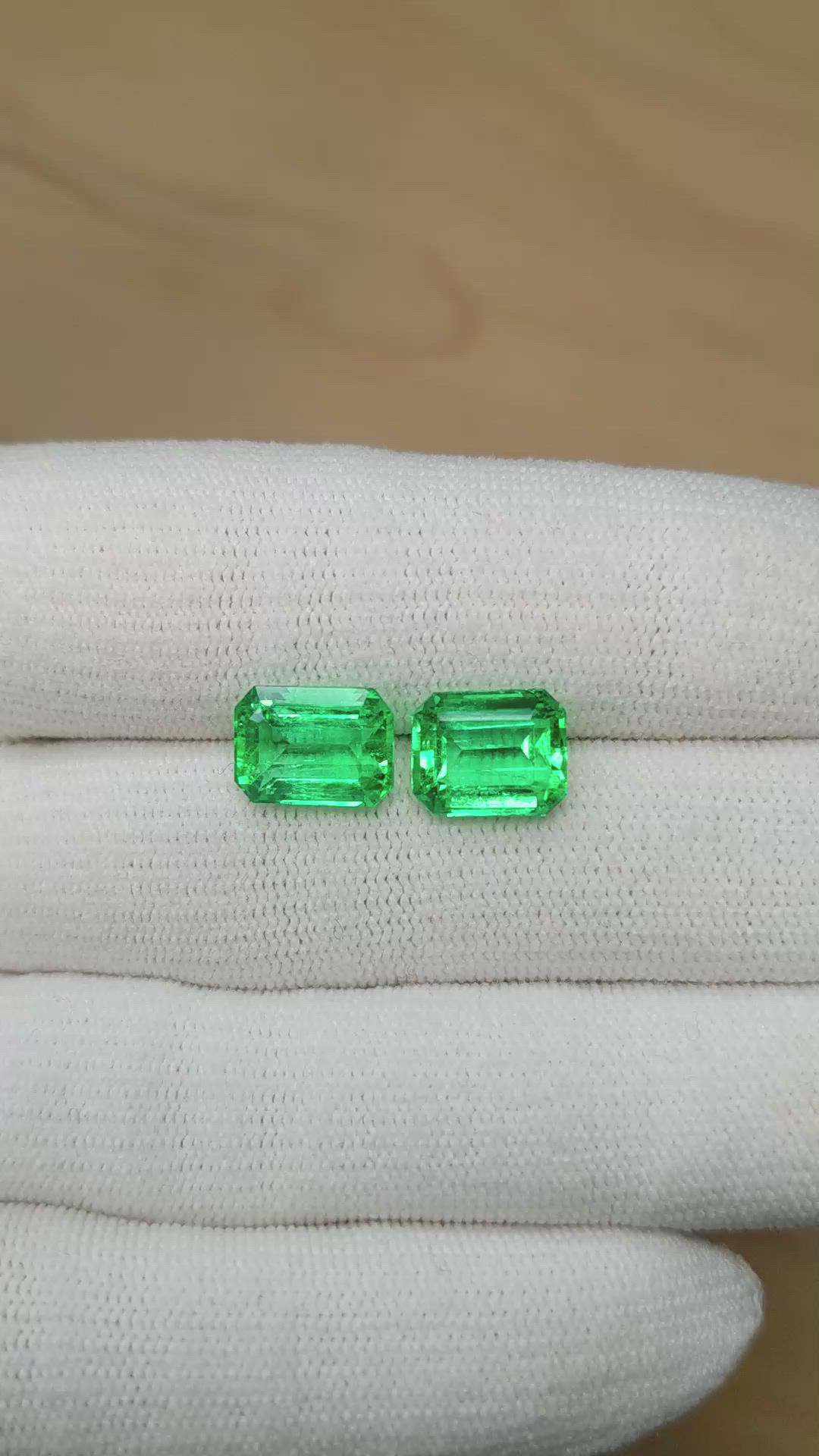6.20&nbsp;Ct.Tw.Total Carat Weight Emerald Pair from Colombia Size Video