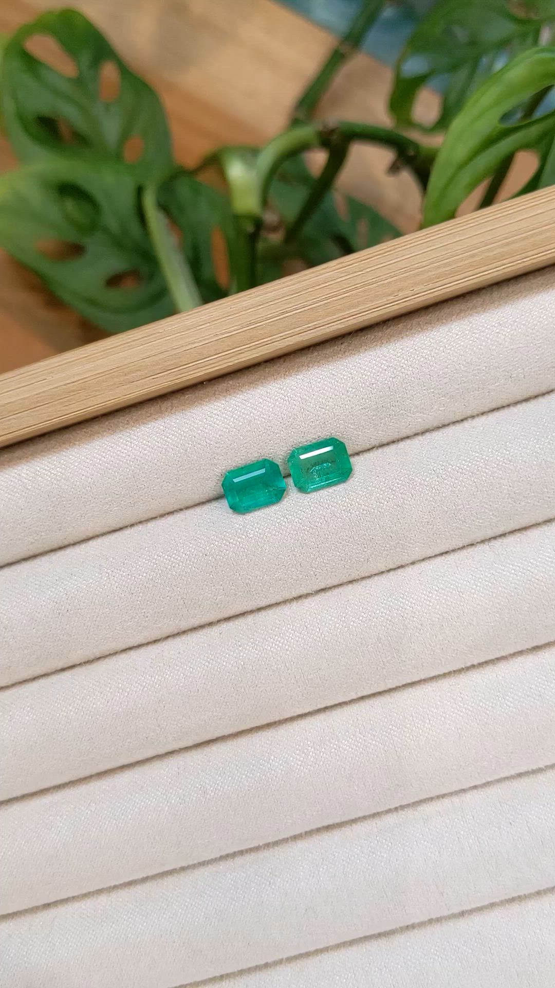 2.43&nbsp;Ct.Tw.Total Carat Weight Emerald Pair from Brazil Size Video