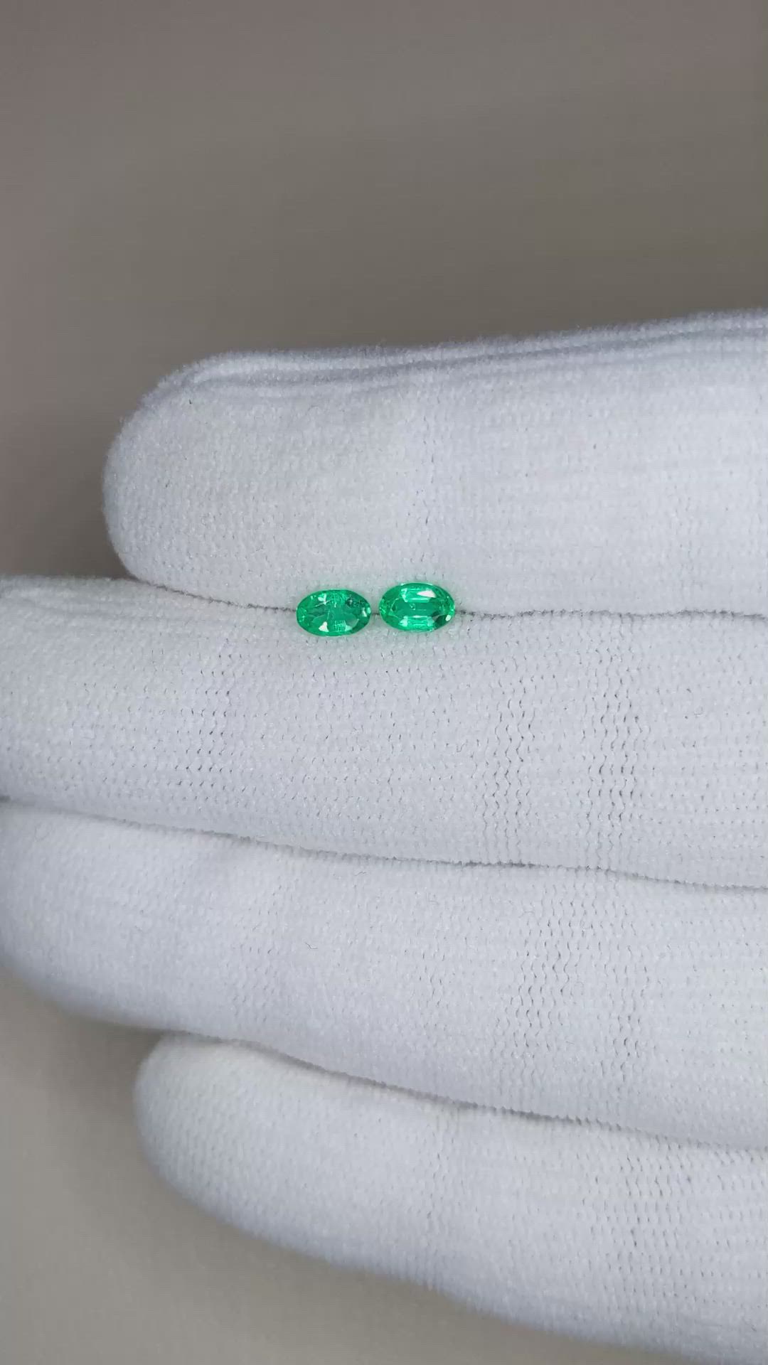 0.40 Ct.Tw.Total Carat Weight Emerald Pair from Afghanistan Size Video