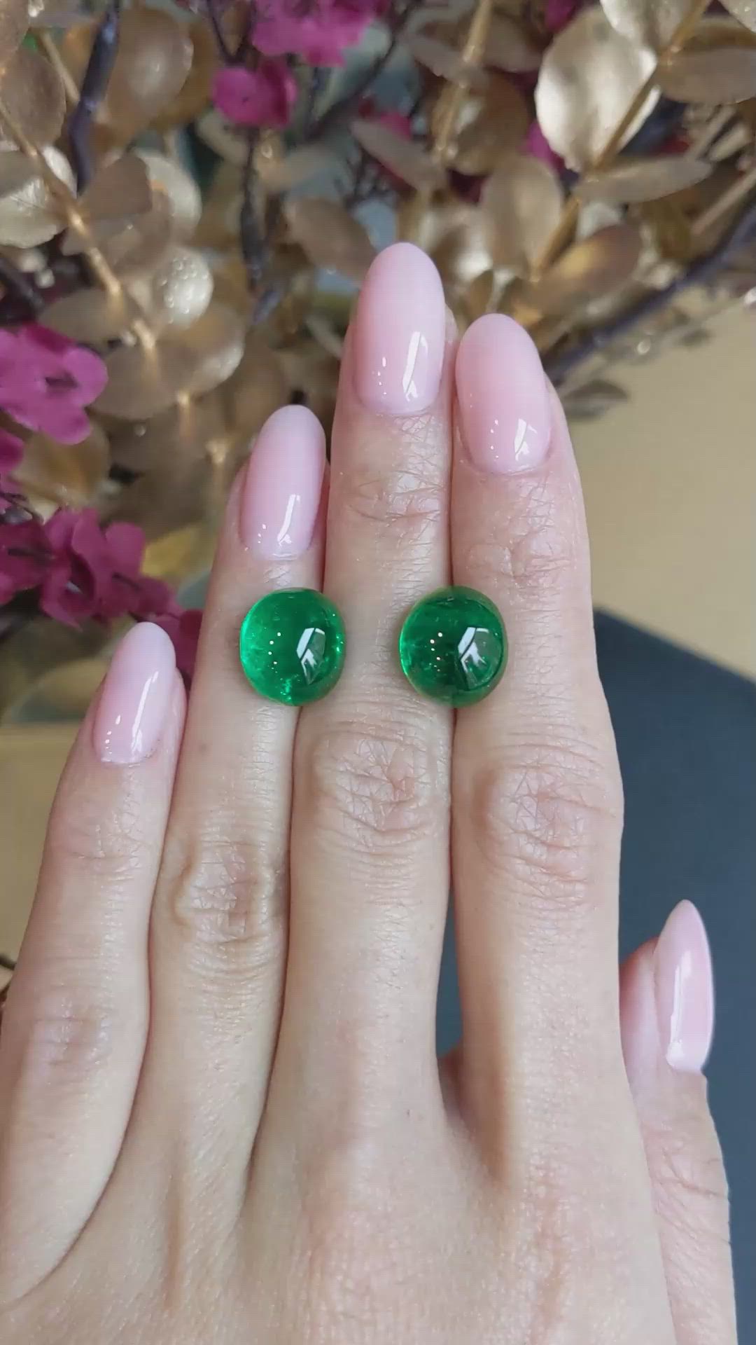 14.87&nbsp;Ct.Tw.Total Carat Weight Cabochon Emerald Pair from Colombia Size Video