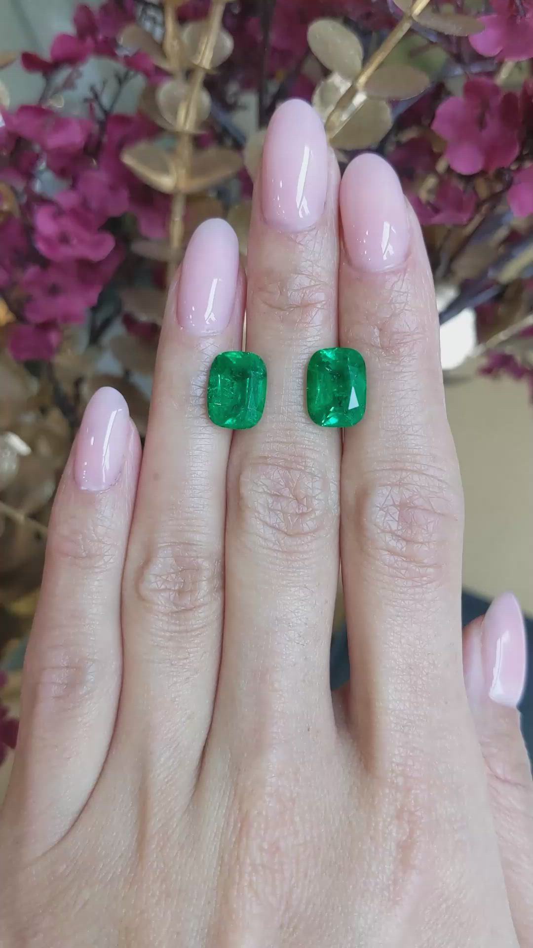 7.16&nbsp;Ct.Tw.Total Carat Weight Emerald Pair from Zambia Size Video