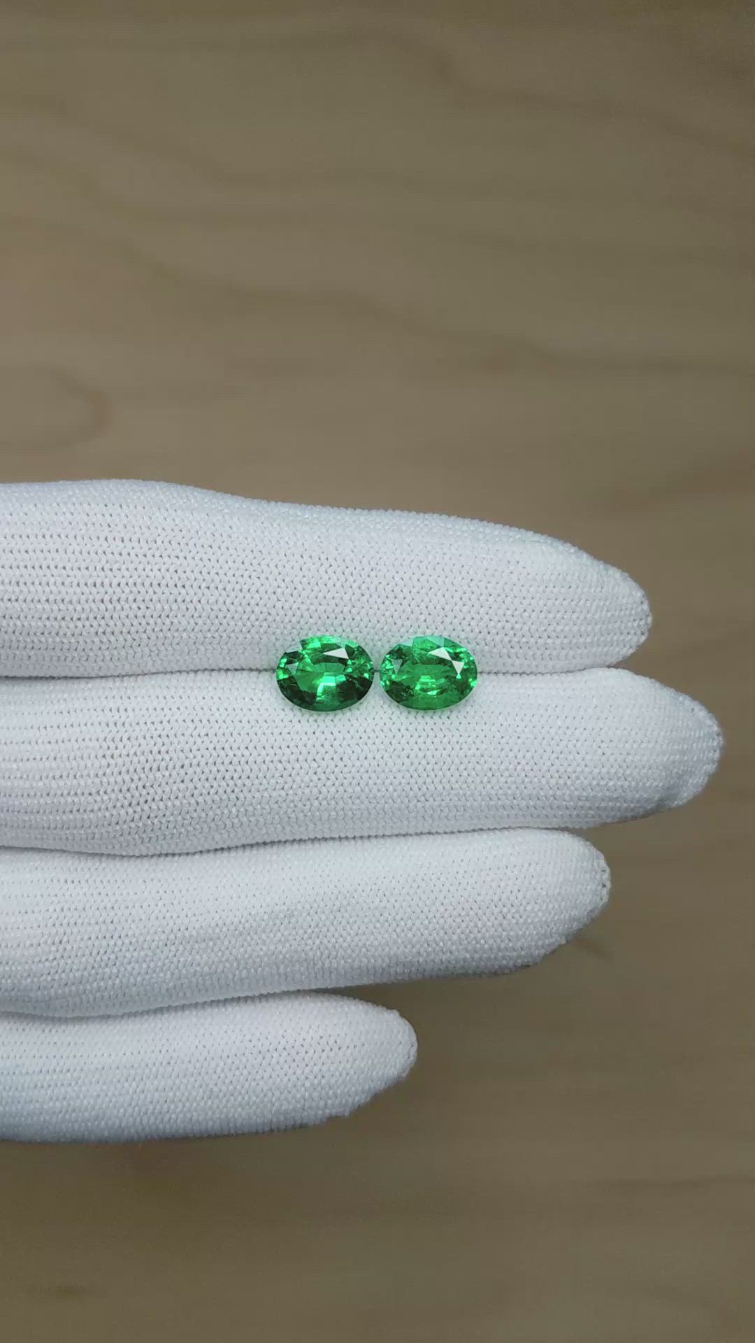 3.26&nbsp;Ct.Tw.Total Carat Weight Emerald Pair from Zambia Size Video