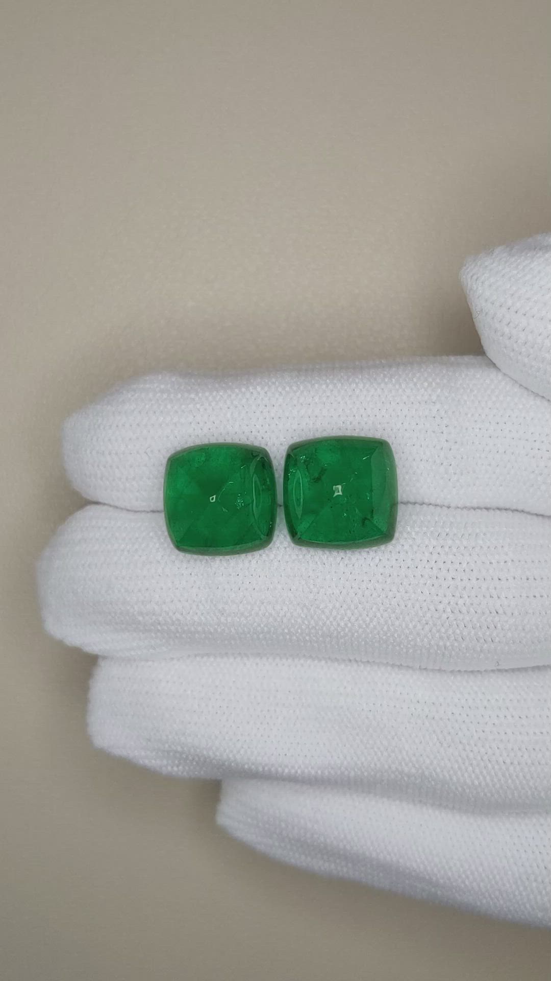 18.09&nbsp;Ct.Tw.Total Carat Weight Cabochon Emerald Pair from Zambia Size Video