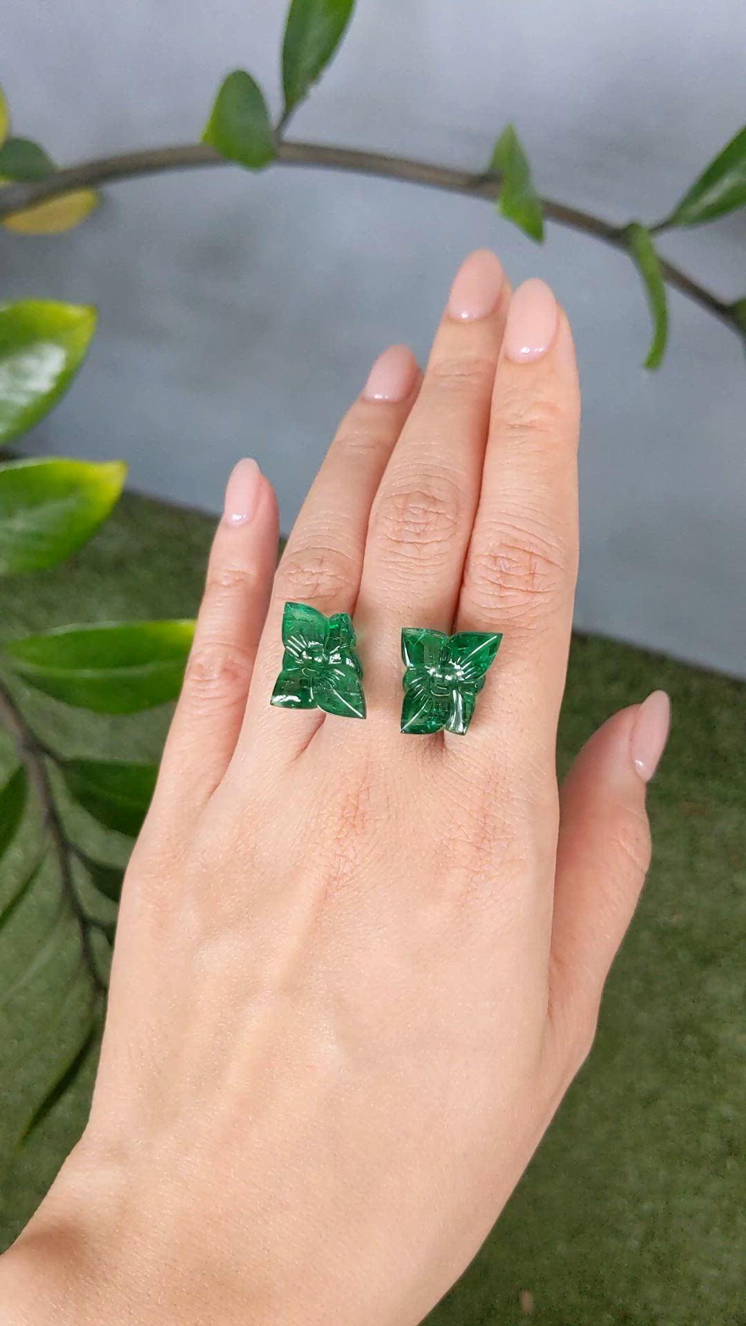 22.72&nbsp;Ct.Tw.Total Carat Weight Emerald Pair from Zambia Size Video
